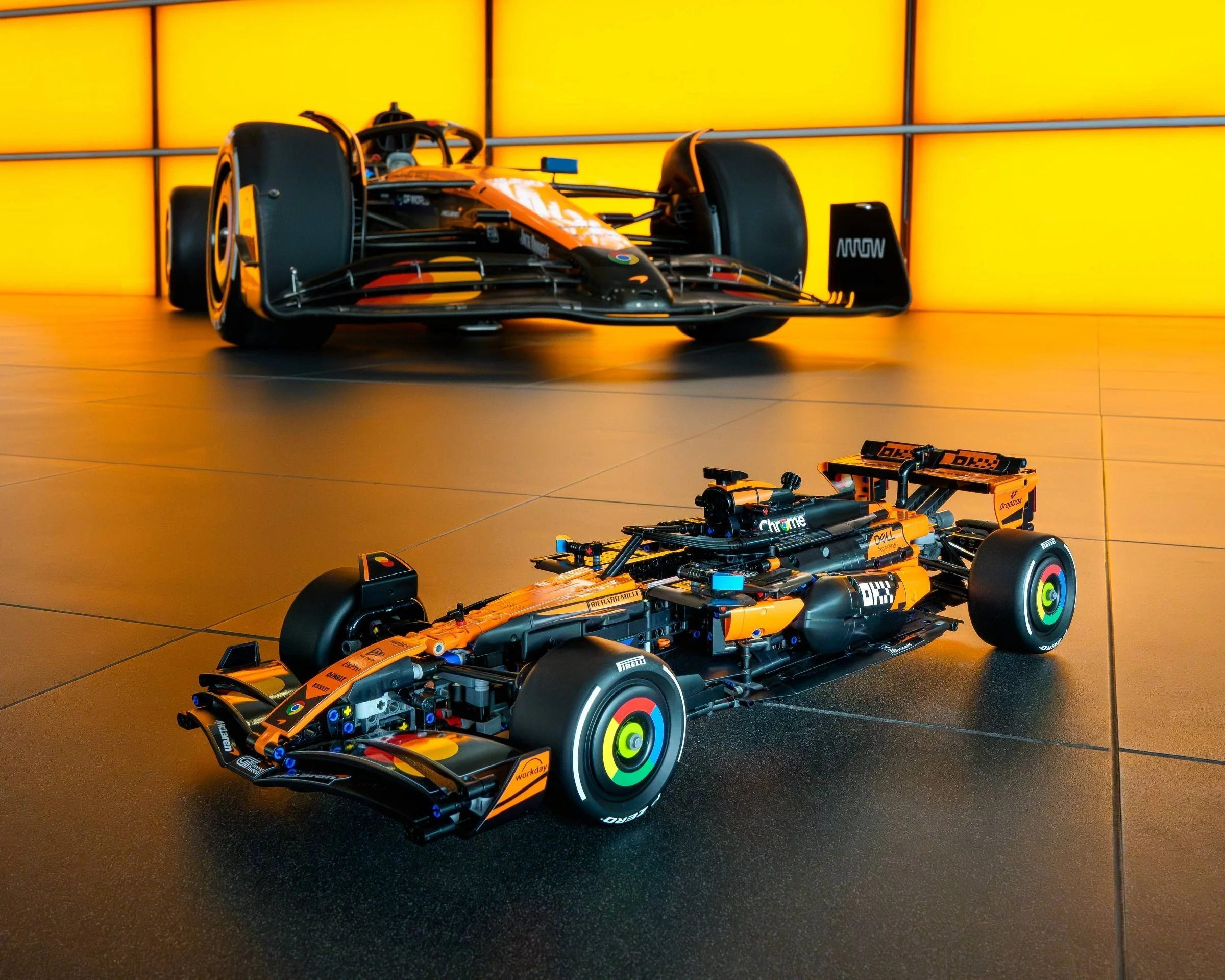 LEGO® 42228 LEGO Technic Bolid McLaren MCL39 F1 - zdjęcie 2