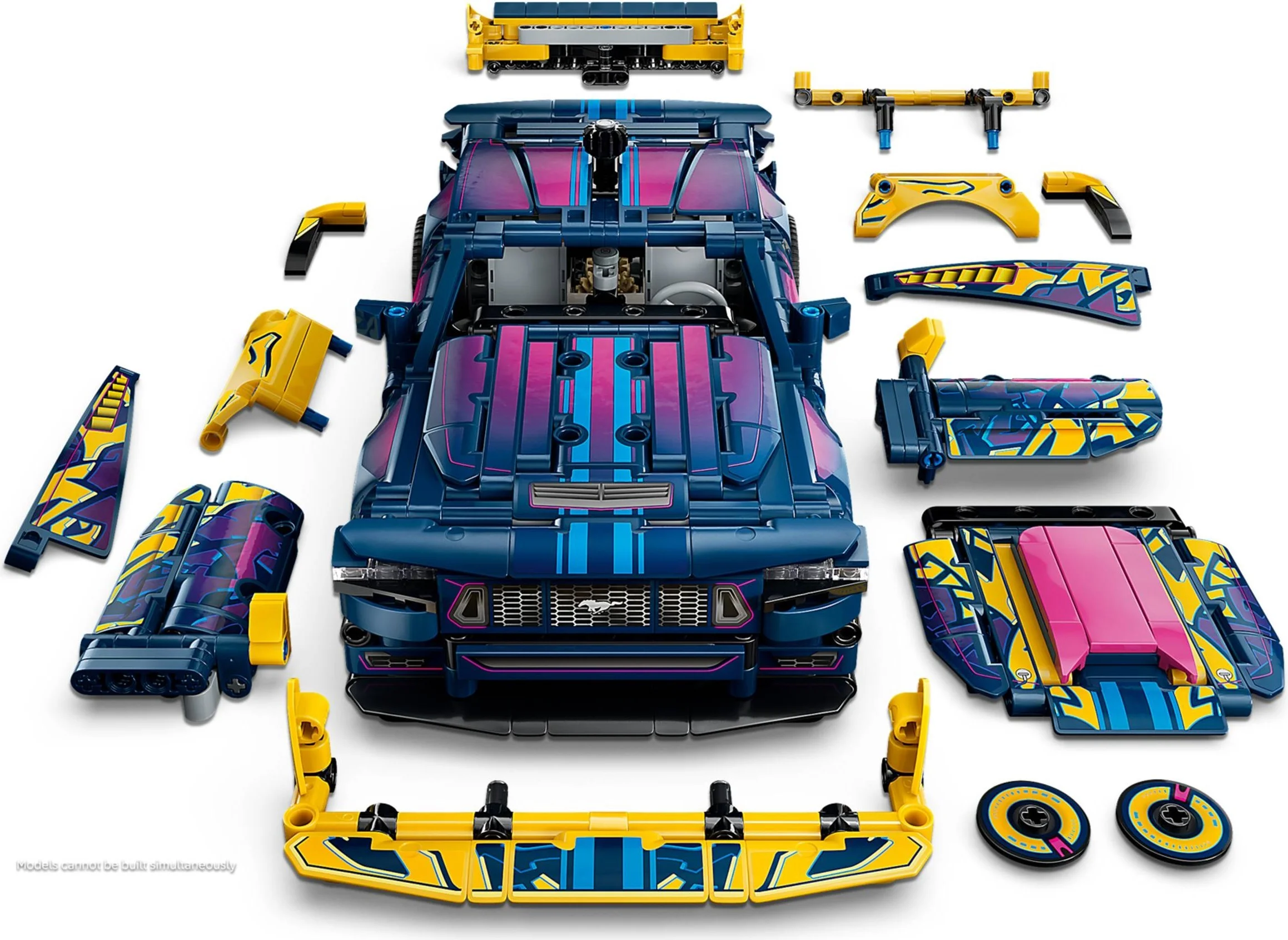 LEGO® 42236 Warsztat tuningowy: samochód Ford Mustang GT - zdjęcie 3