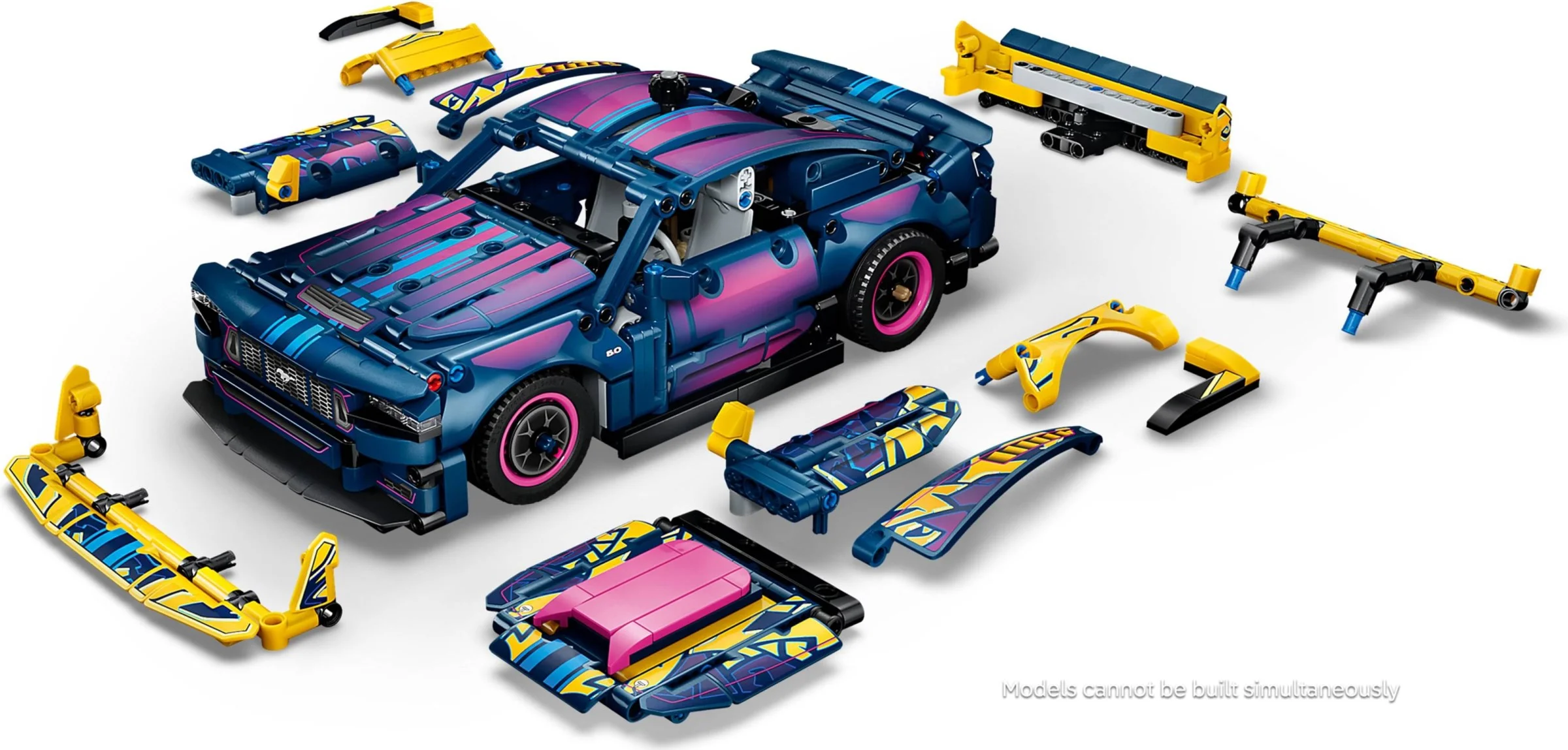 LEGO® 42236 Warsztat tuningowy: samochód Ford Mustang GT - zdjęcie 6