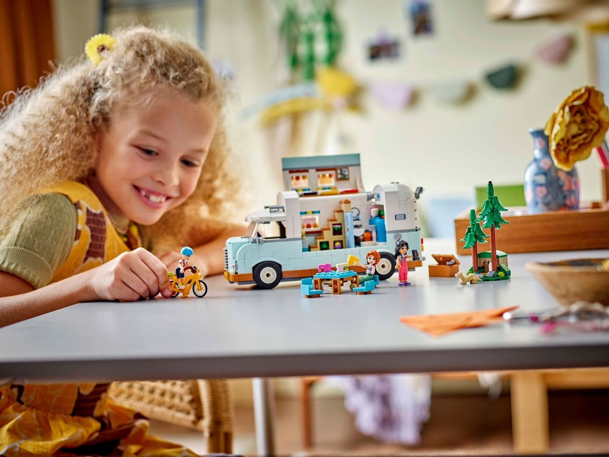 LEGO® 42663 Przygoda w kamperze przyjaciół - zdjęcie 10