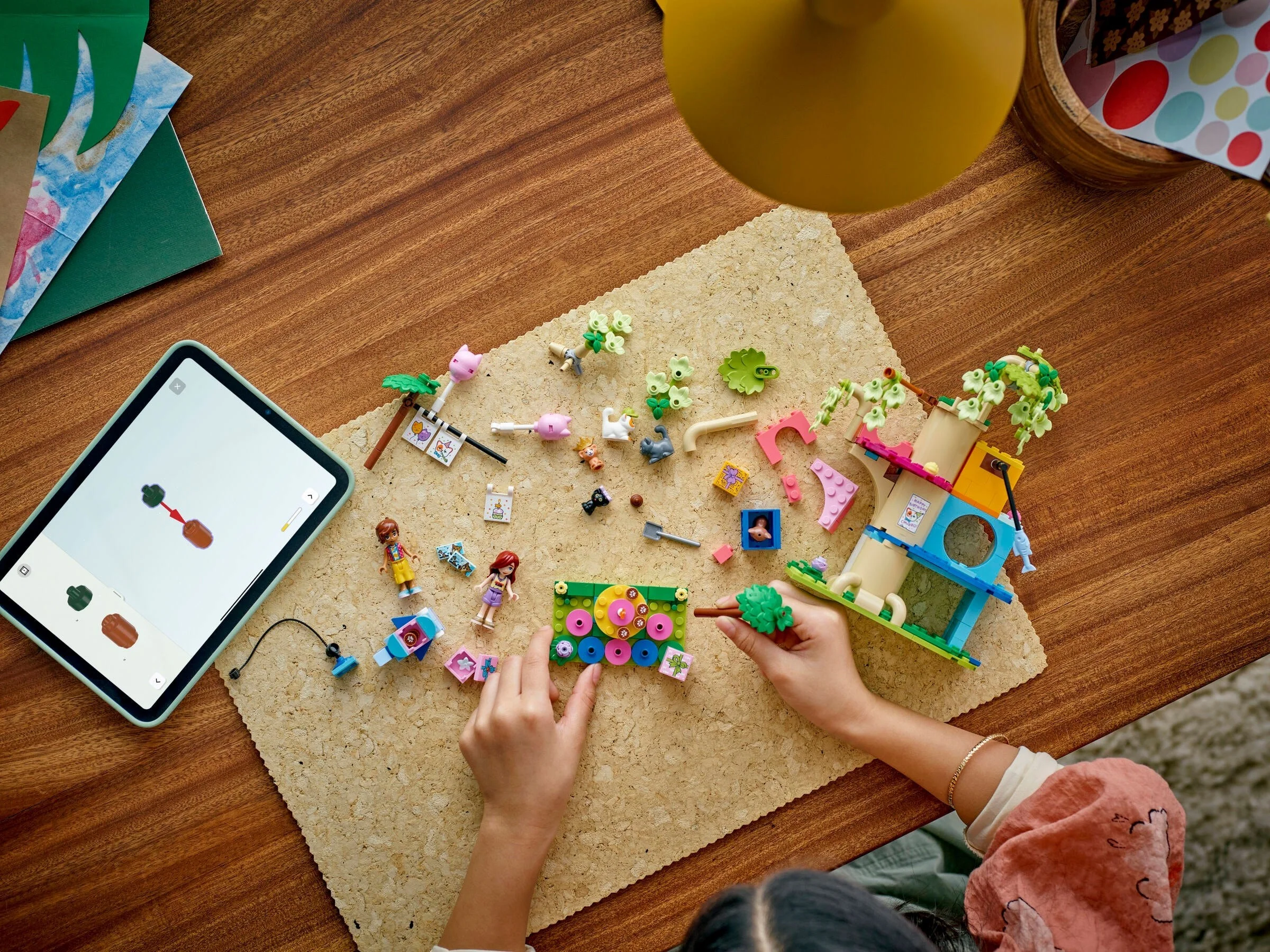 LEGO® 42666 Kocie Przyjęcie Urodzinowe i Domek na Drzewie - zdjęcie 4