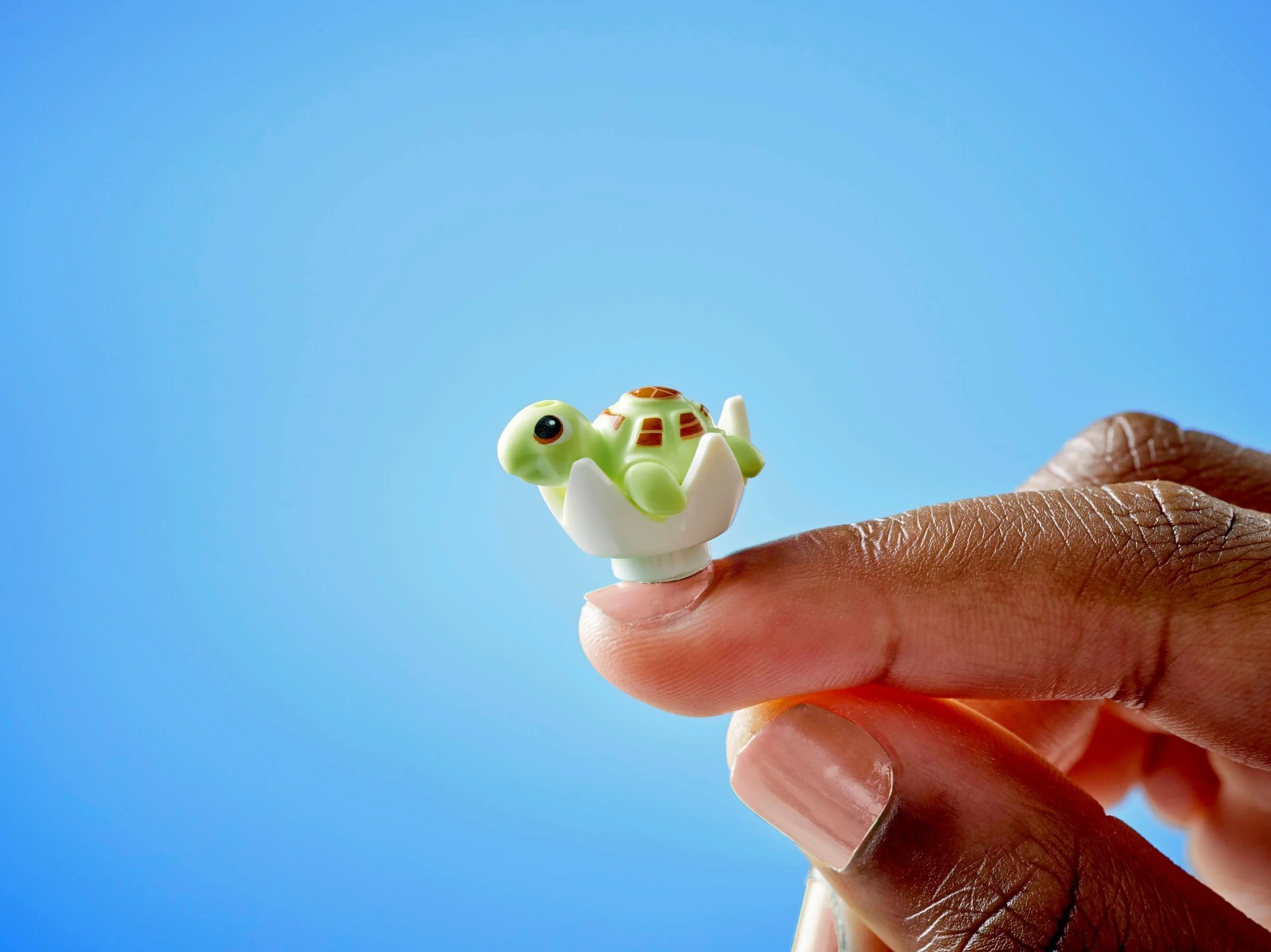 LEGO® 42673 Rodzinne wakacje na plaży - zdjęcie 7