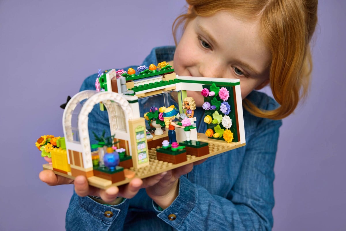 LEGO® 42693 Kreatywna kwiaciarnia - zdjęcie 10