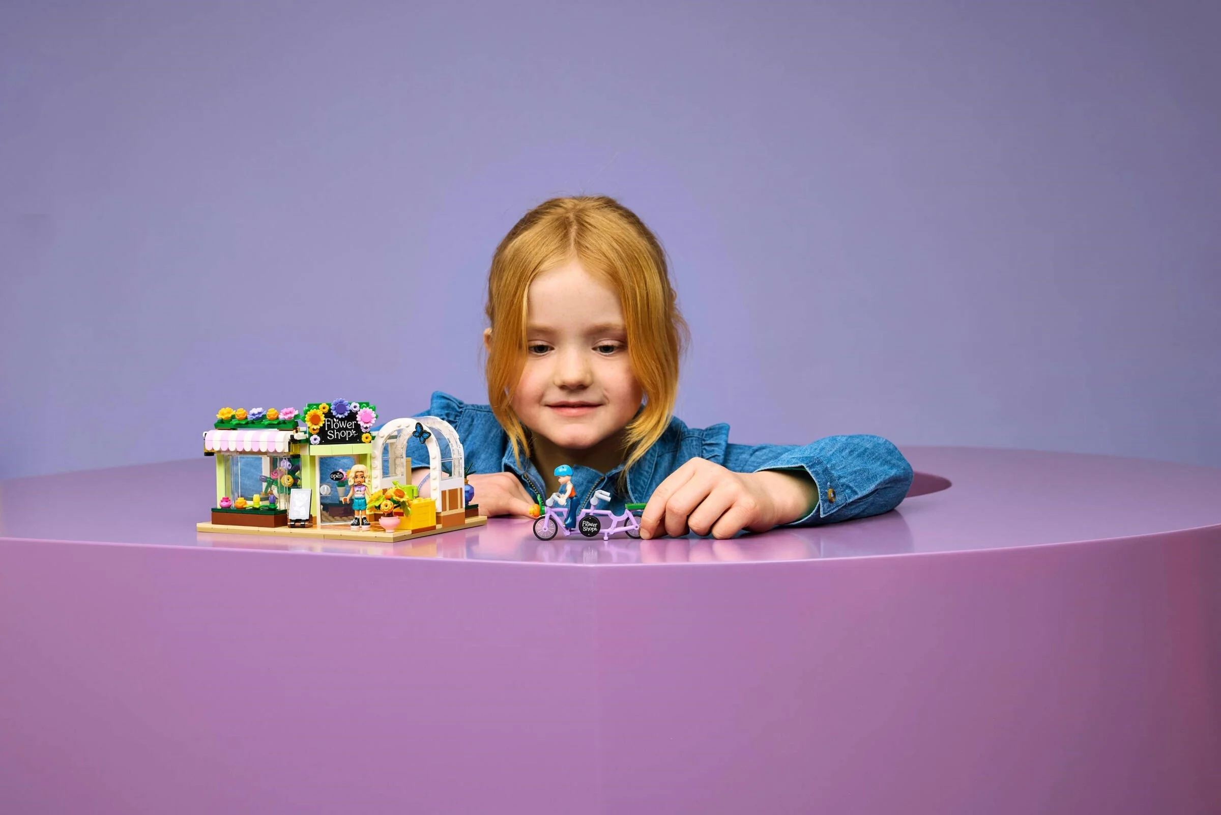 LEGO® 42693 Kreatywna kwiaciarnia - zdjęcie 4