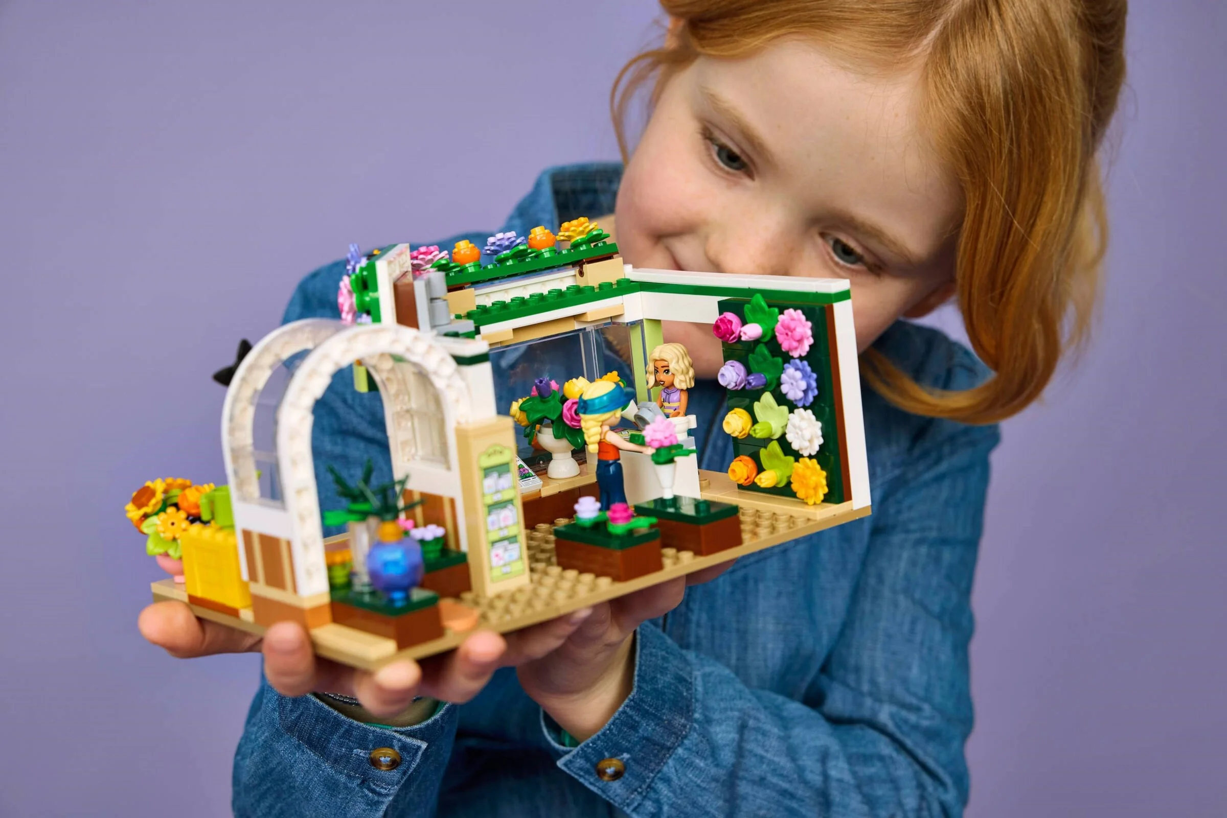 LEGO® 42693 Kreatywna kwiaciarnia - zdjęcie 5