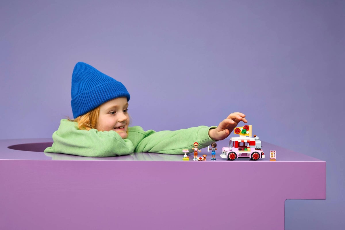 LEGO® 42694 Furgonetka z pizzą - zdjęcie 14