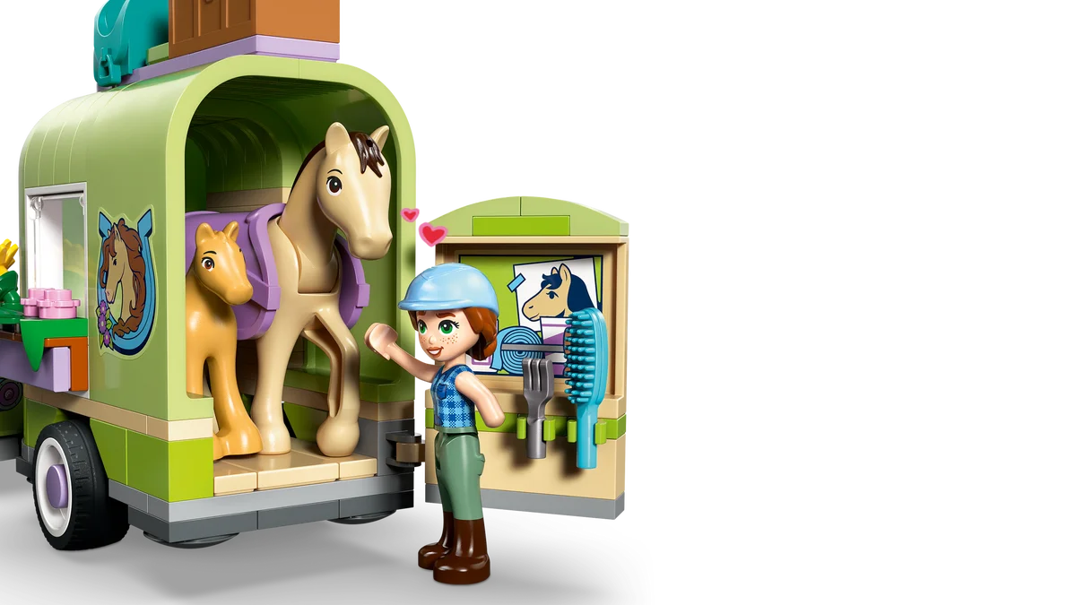 LEGO® 42695 LEGO Friends Przyczepa z koniem i źrebaczkiem - zdjęcie 6