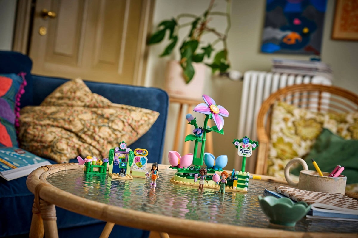 LEGO® 42702 Wróżkowa karuzela z kwiatami - zdjęcie 12