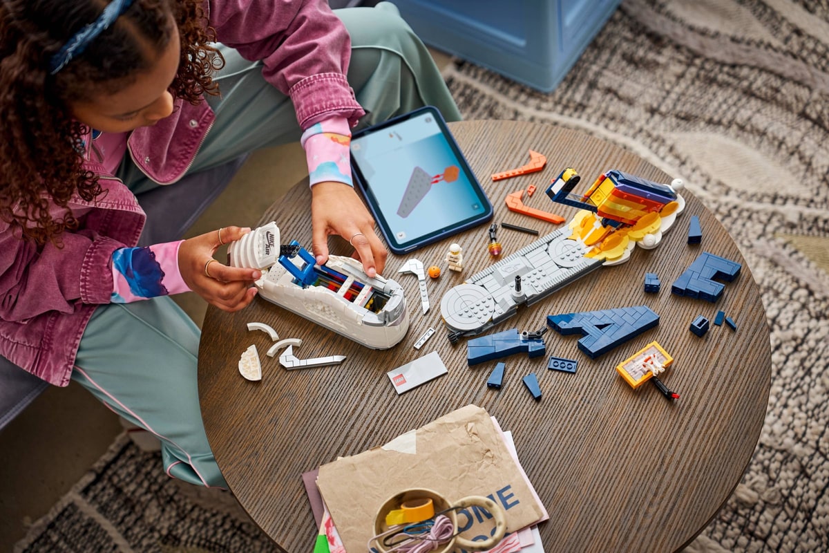 LEGO® 43026 Zestaw Nike Air Force 1 x LEGO - zdjęcie 4