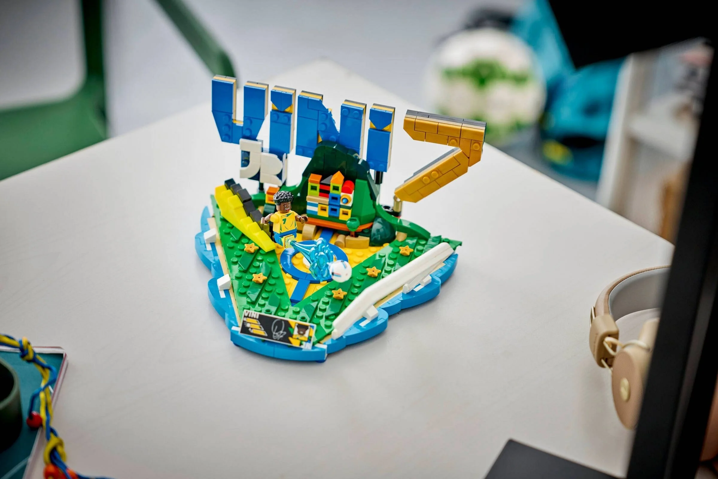 LEGO® 43027 Football Vini Jr. piłkarskie momenty - zdjęcie 6