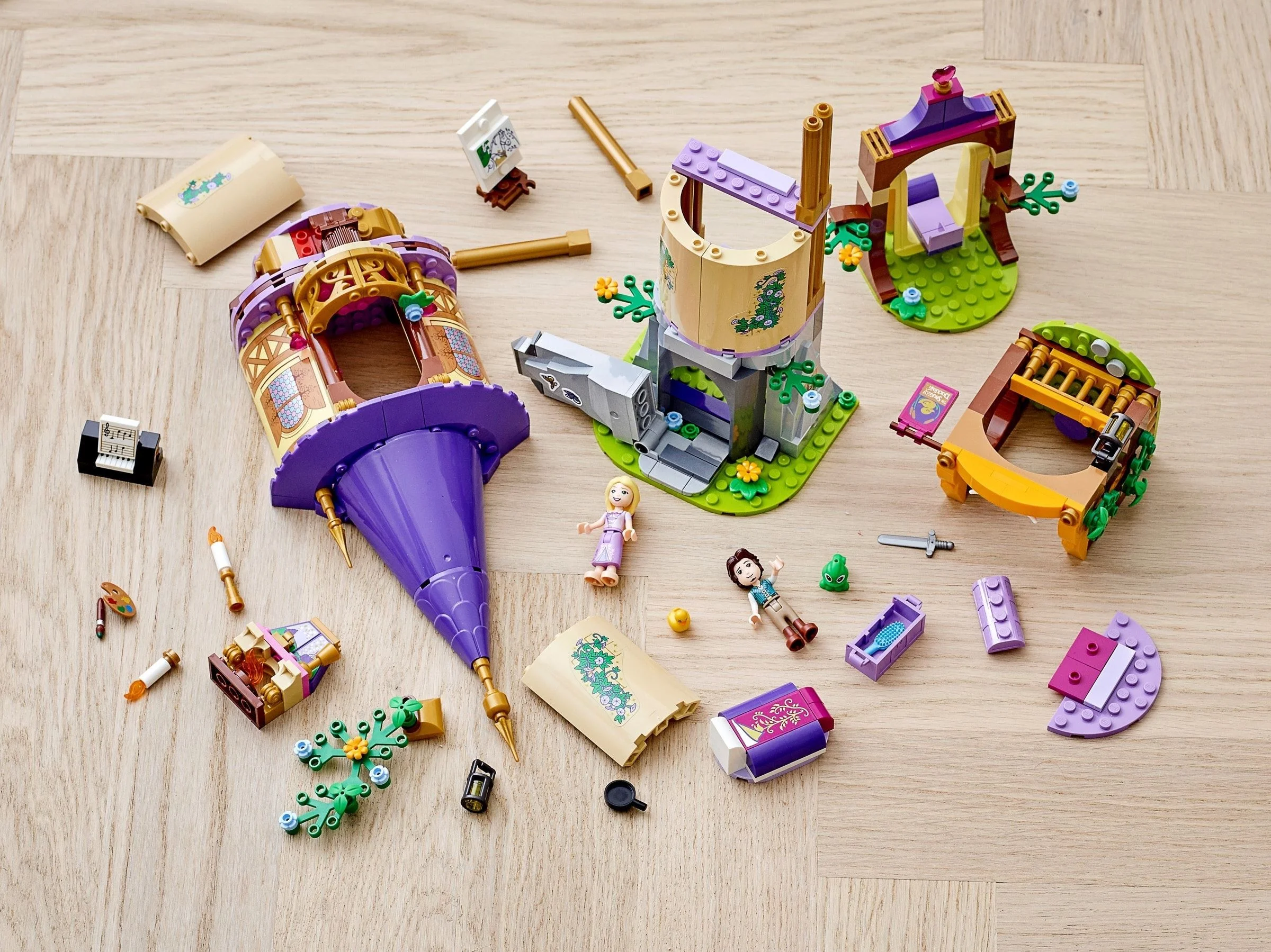 LEGO® 43187 Wieża Roszpunki - zdjęcie 15