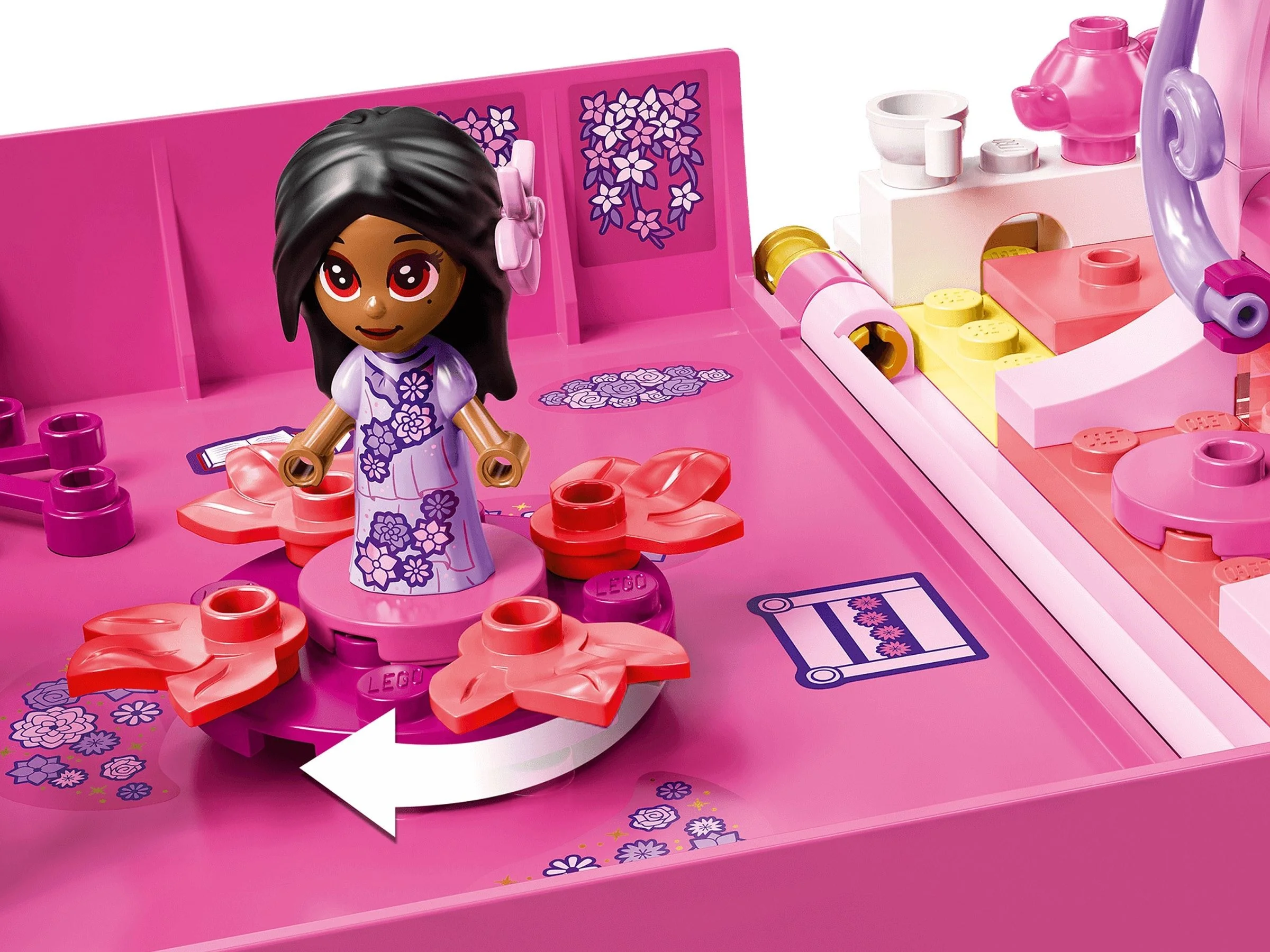 LEGO® 43201 LEGO Disney Encanto Magiczne drzwi Isabeli - zdjęcie 7