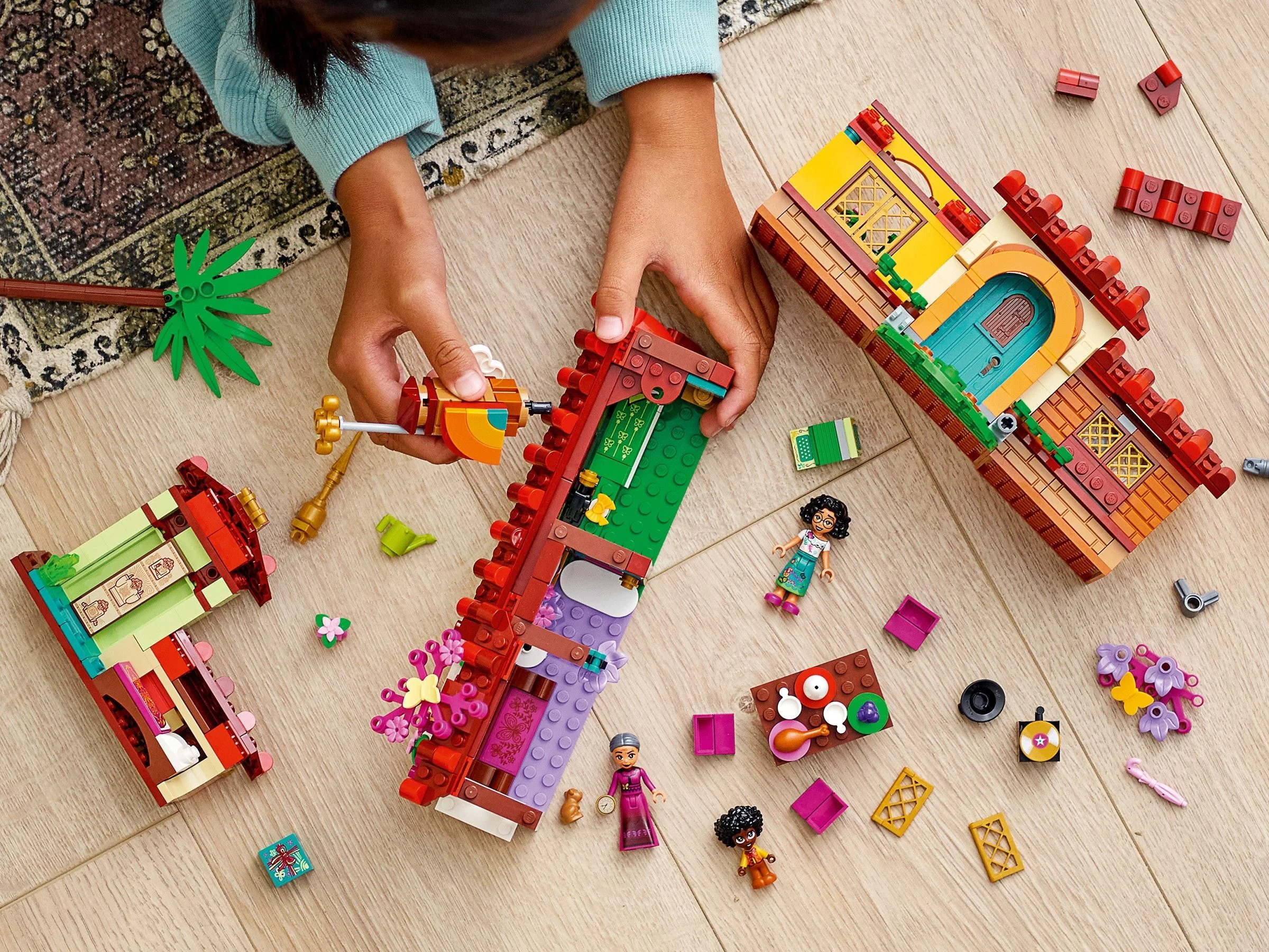 LEGO® 43202 LEGO Disney - Dom Madrigalów - zdjęcie 6