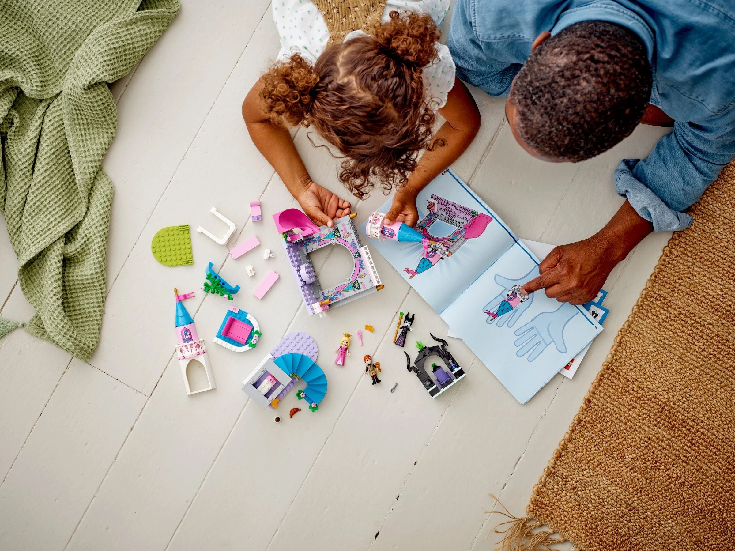 LEGO® 43211 Zamek Aurory - zdjęcie 8