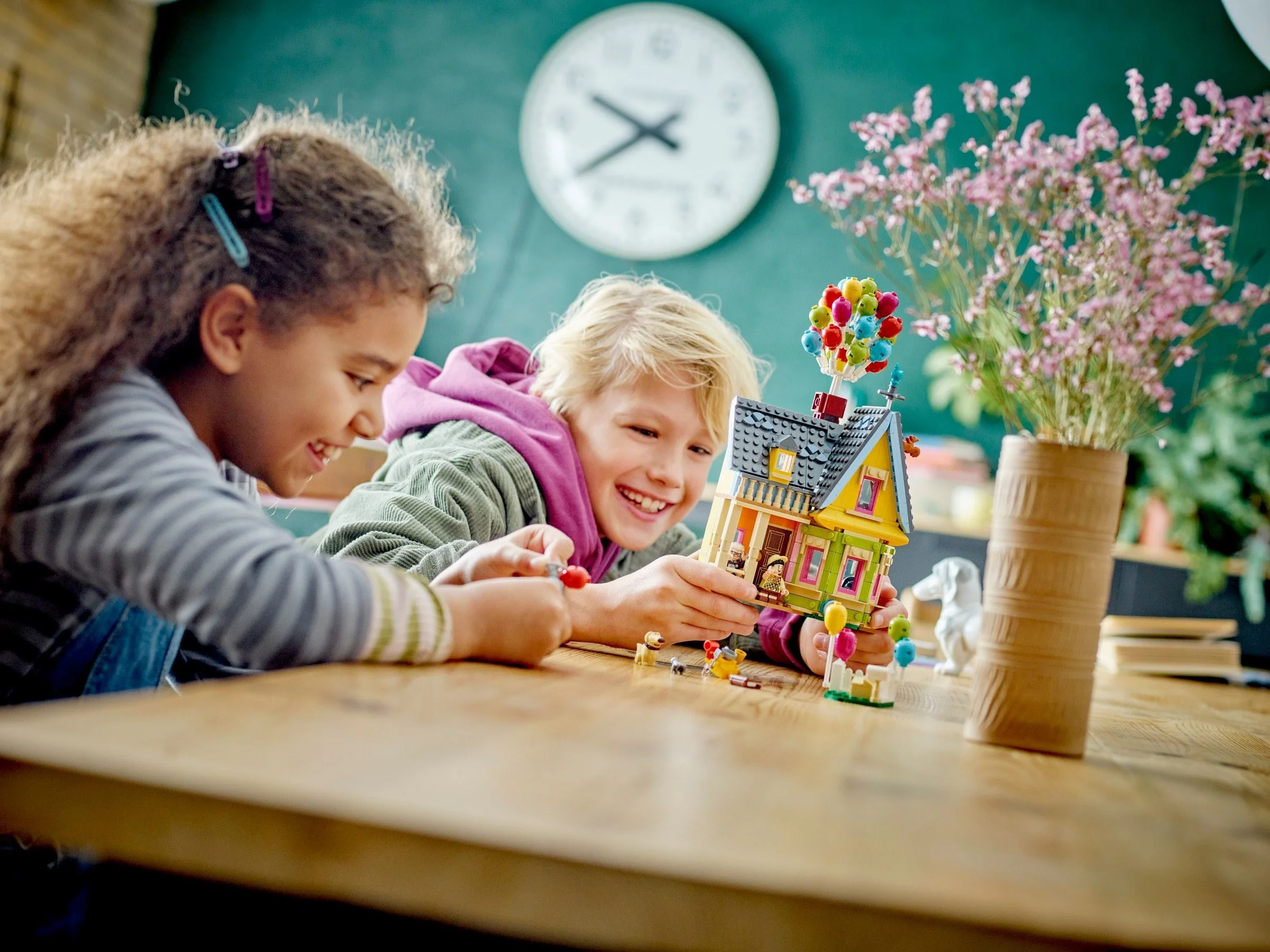 LEGO® 43217 Dom z bajki „Odlot” - zdjęcie 8