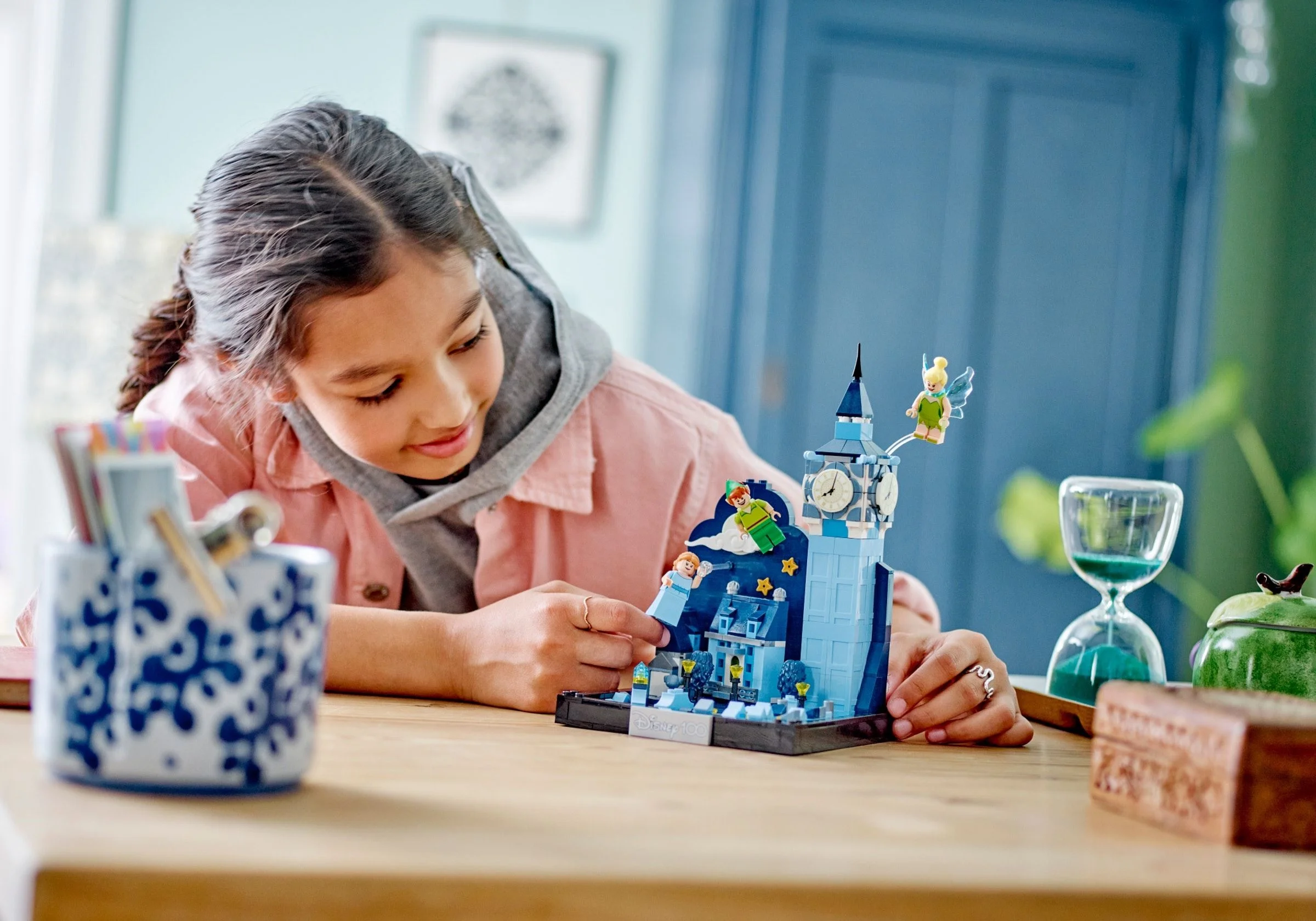 LEGO® 43232 Lot Piotrusia Pana I Wendy Nad Londynem 10+ - zdjęcie 9