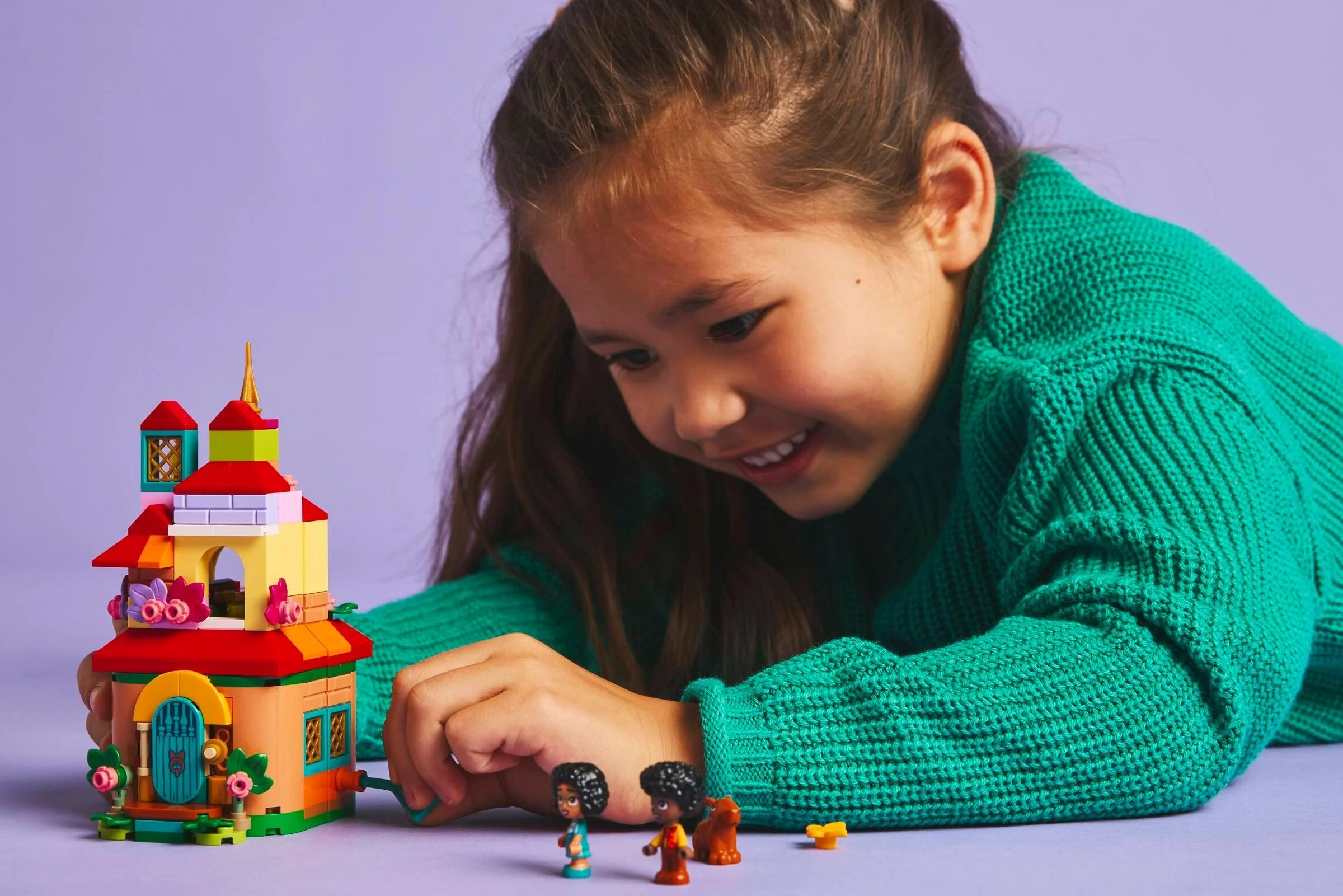 LEGO® 43261 Nasze magiczne Encanto — Minidom - zdjęcie 6