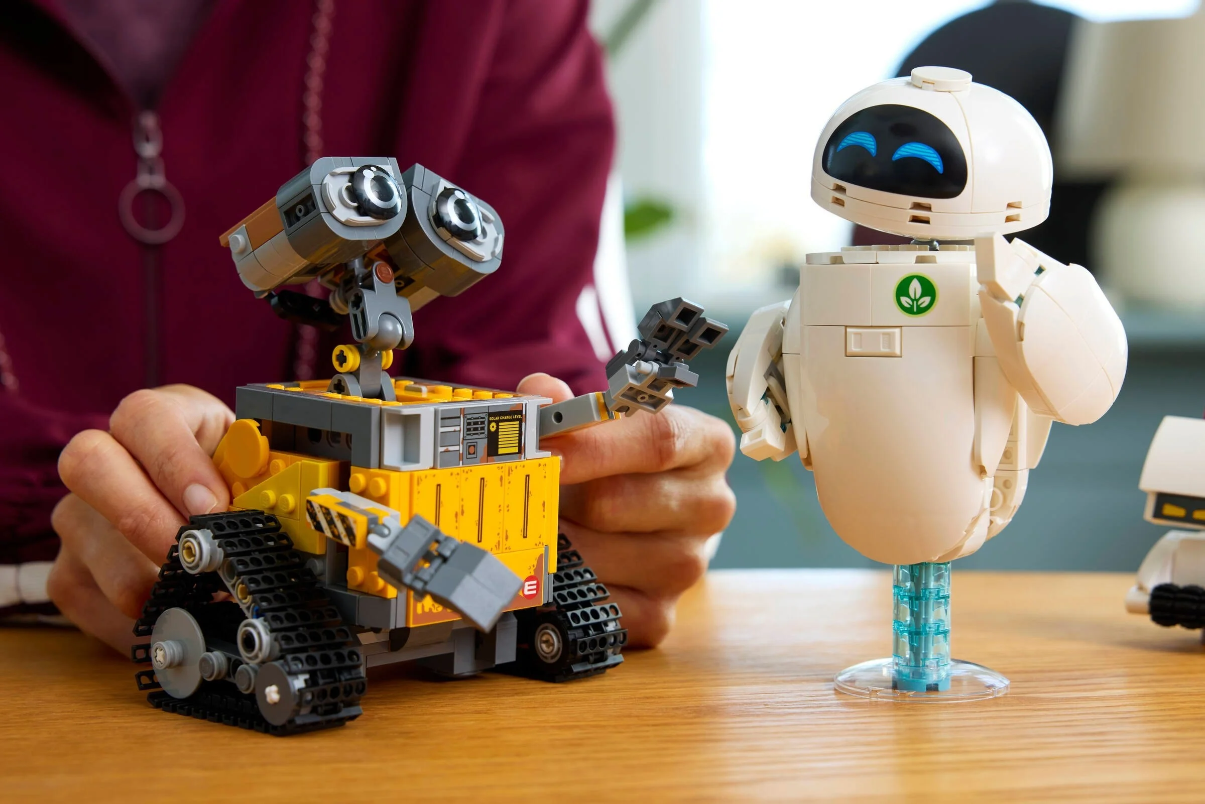 LEGO® 43279 Pixar Wall-e i Ewa - zdjęcie 11