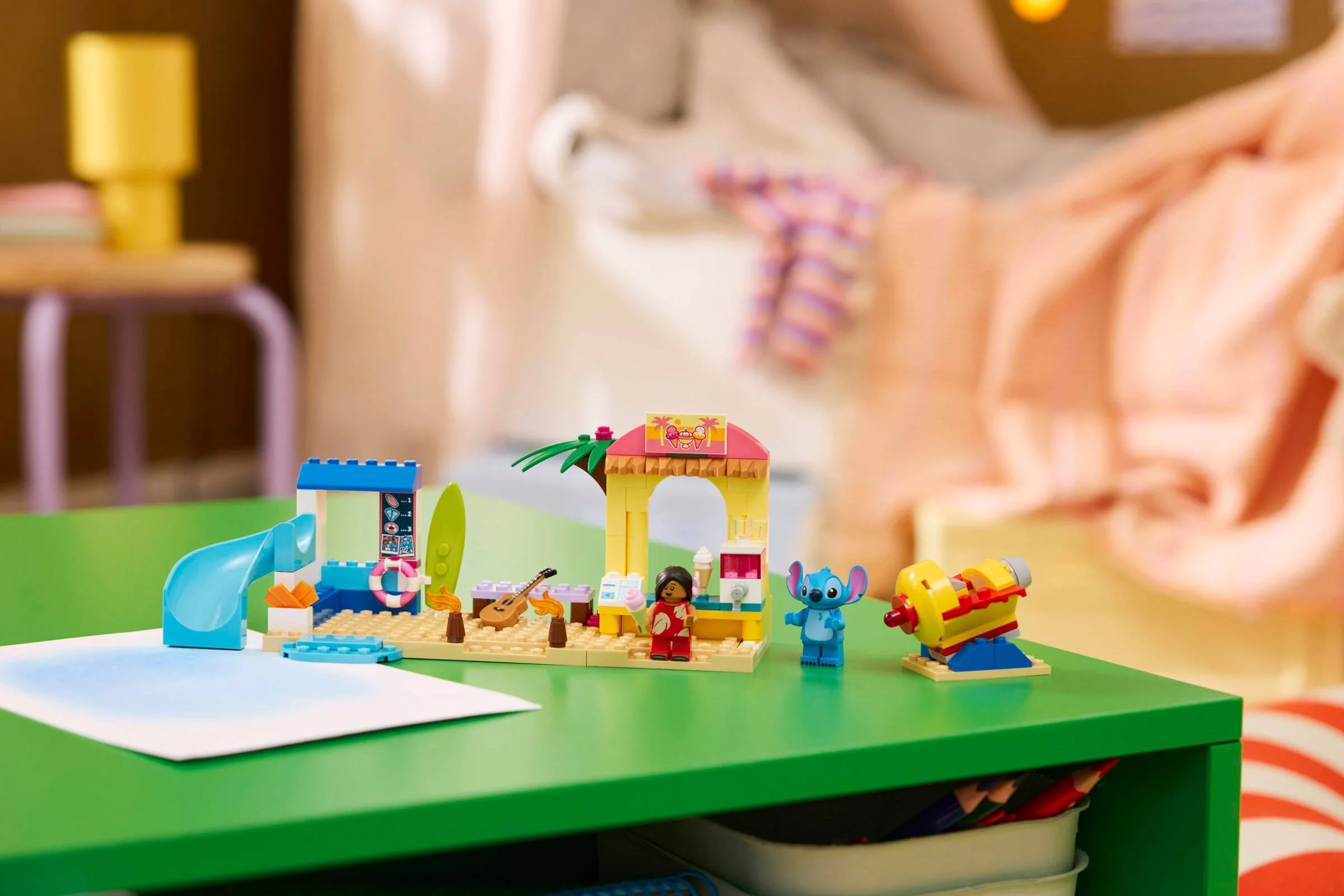 LEGO® 43280 Zabawa na plaży z Lilo i Stitchem - zdjęcie 7