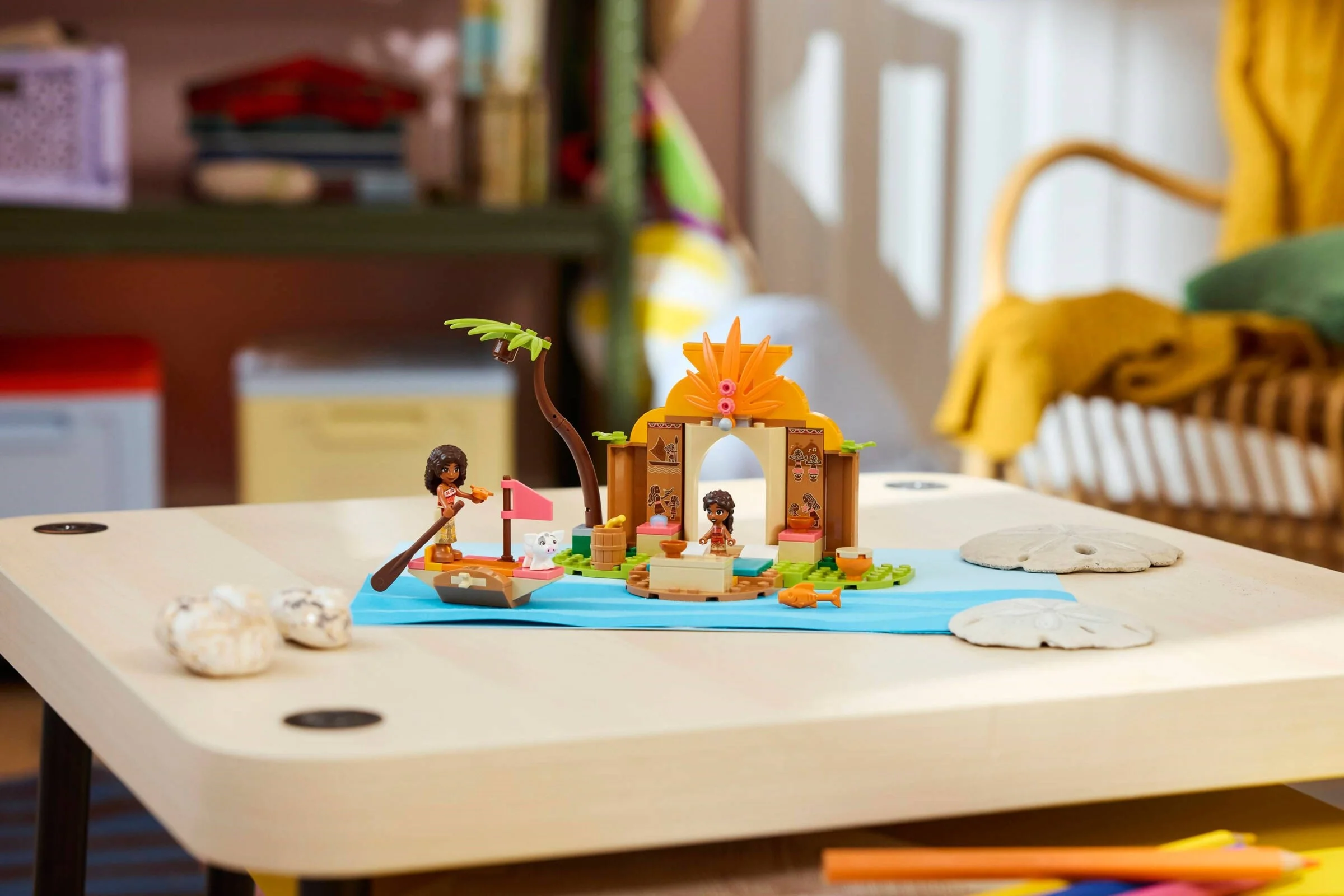 LEGO® 43282 Wiejska chatka i łódź - zdjęcie 7