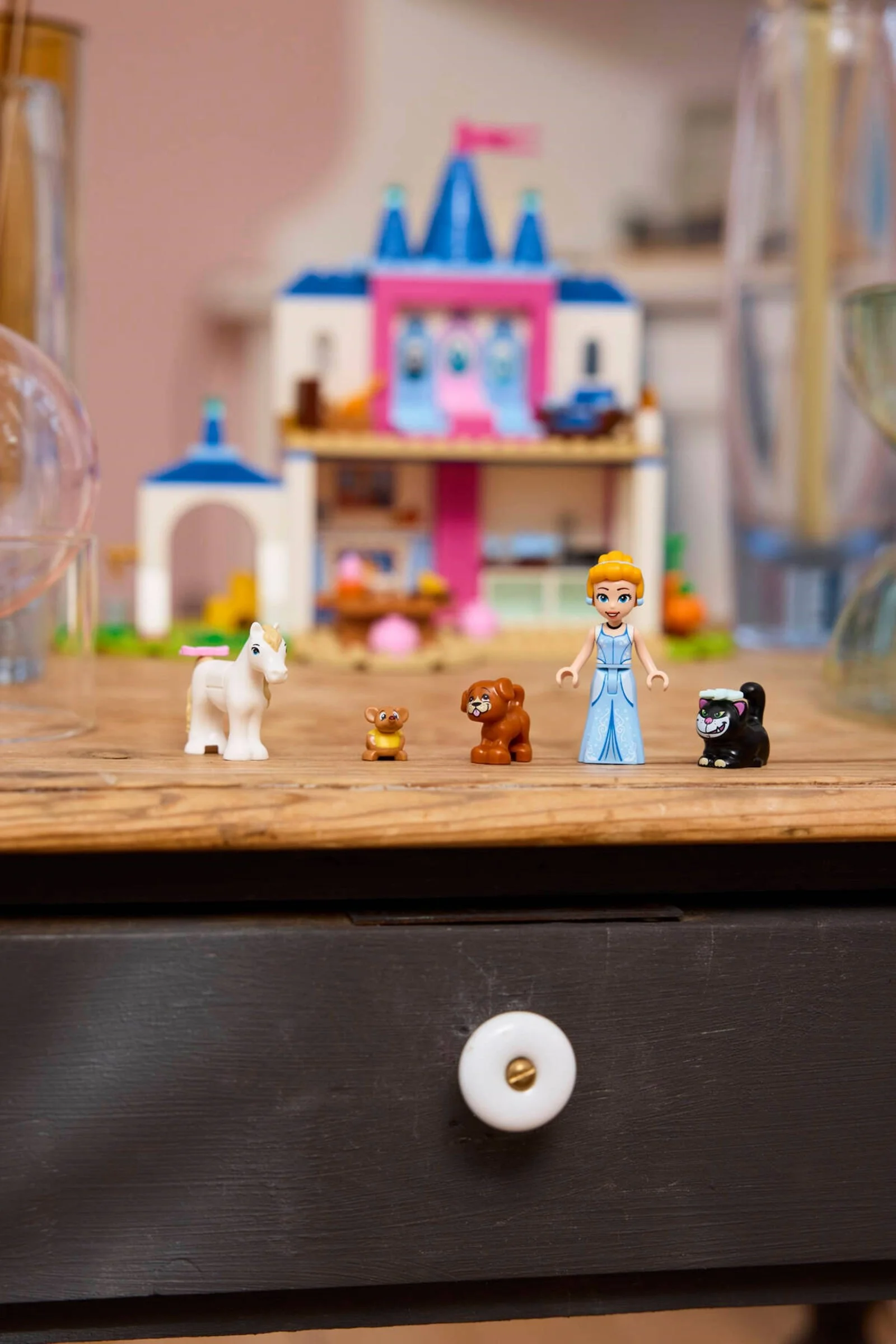 LEGO® 43283 Zamek Kopciuszka i jej zwierzęcych przyjaciół - zdjęcie 6