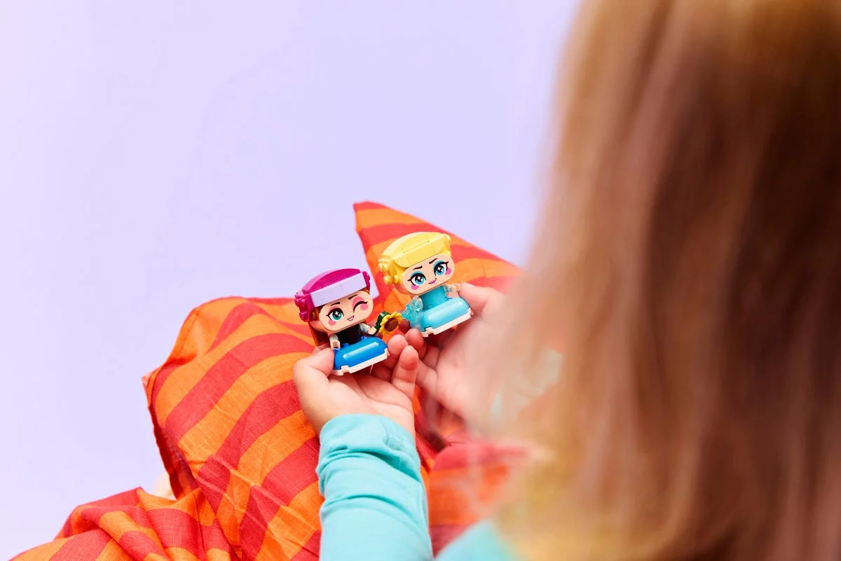 LEGO® 43284 Mała Anna i Elza - zdjęcie 8