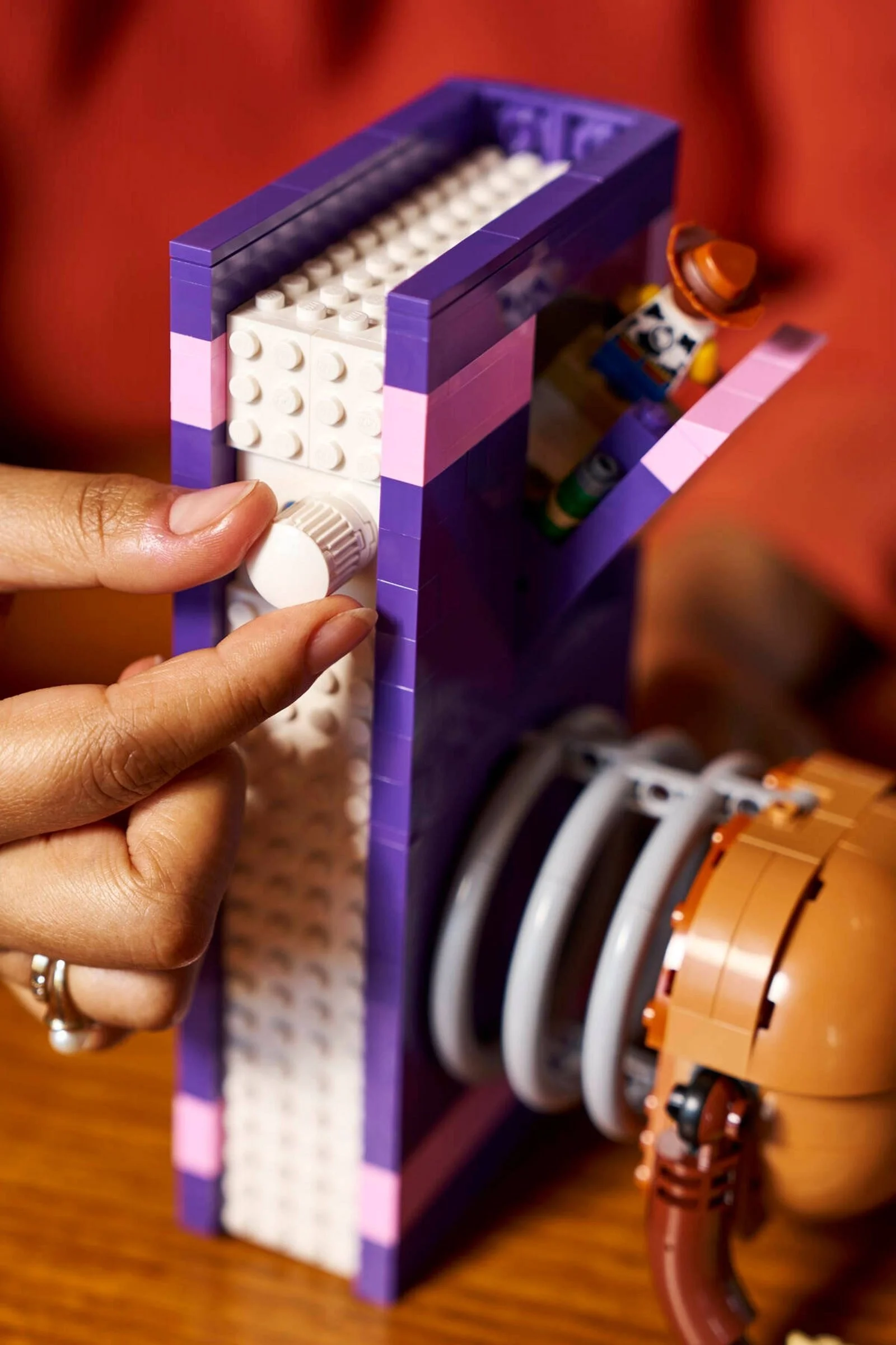 LEGO® 43301 LEGO DISNEY ANIMATION Toy Story Cienki - podpórki pod książki - zdjęcie 9