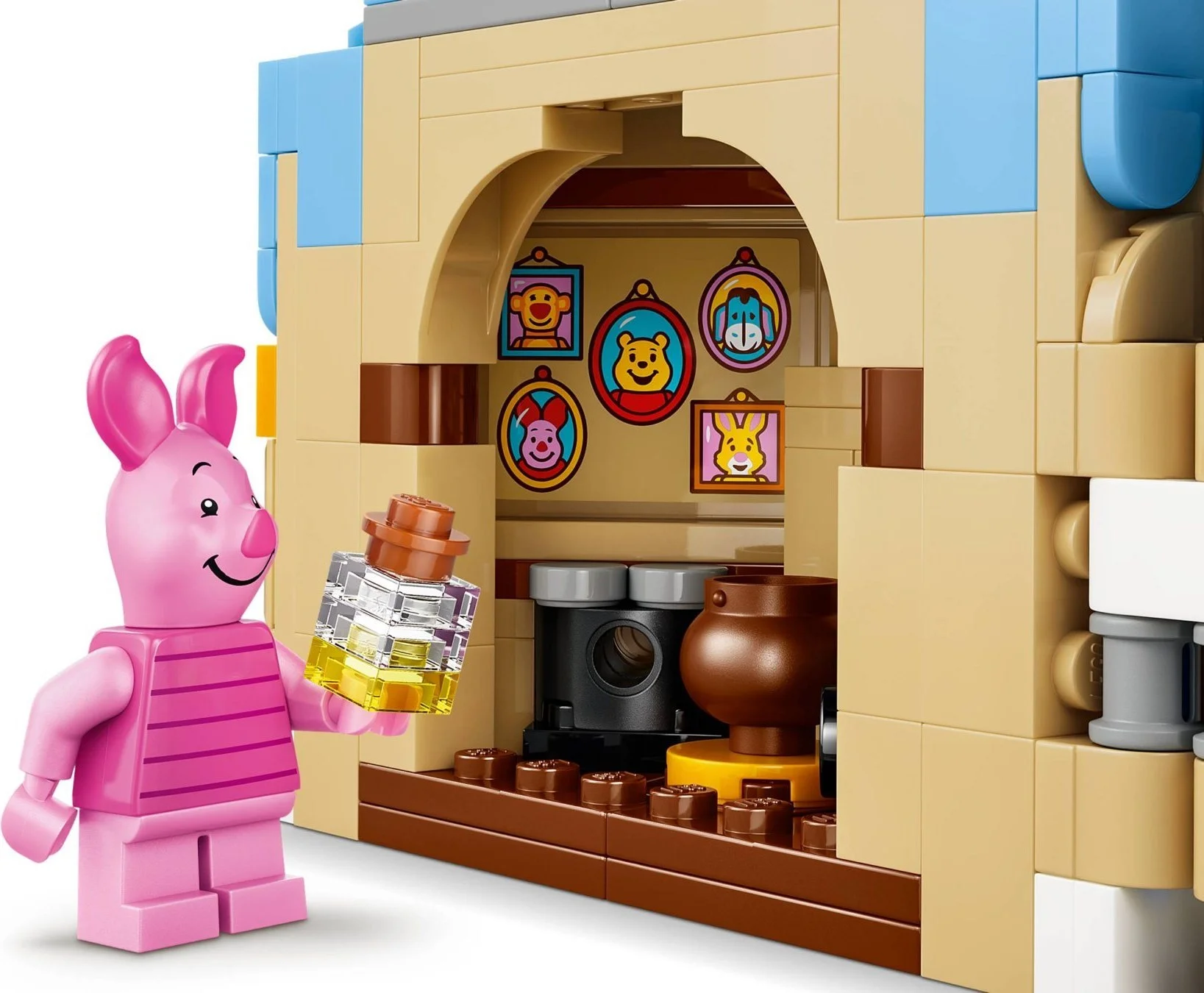 LEGO® 43305 Przyjęcie urodzinowe Prosiaczka postać z Kubusia Puchatka - zdjęcie 12