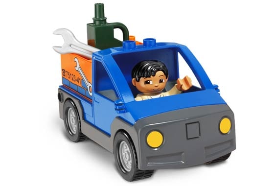 Pick Up Truck (Repair Truck)