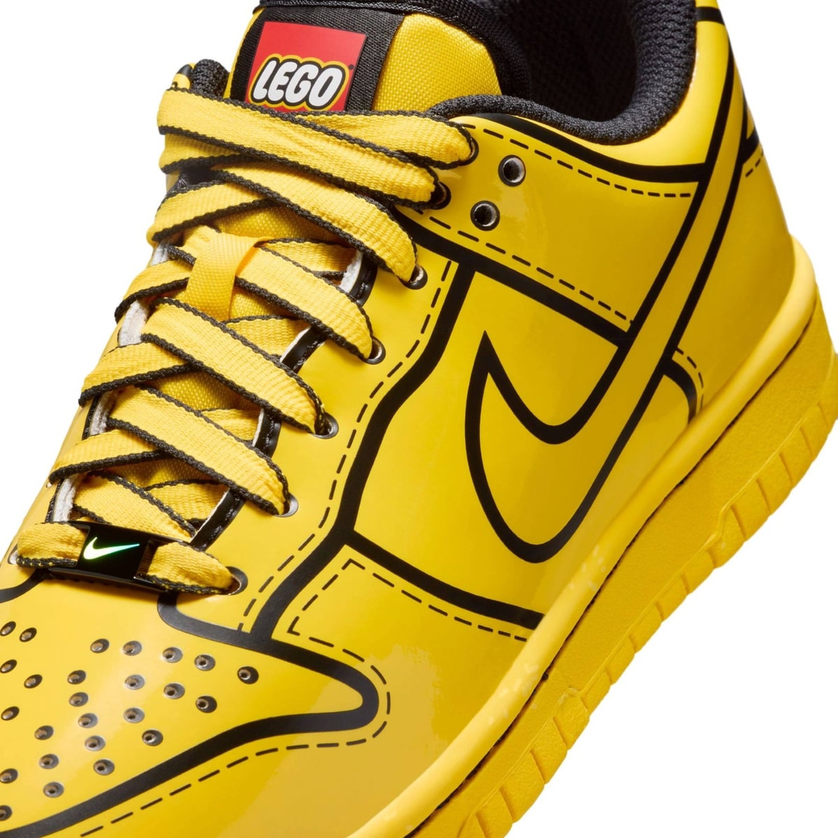 LEGO® 5010051 Nike Dunk Low x LEGO Collection – Big Kids Shoes - zdjęcie 16