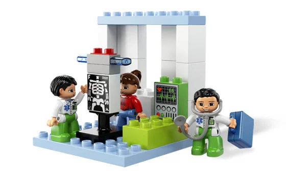 LEGO® 5795 Szpital miejski - zdjęcie 11
