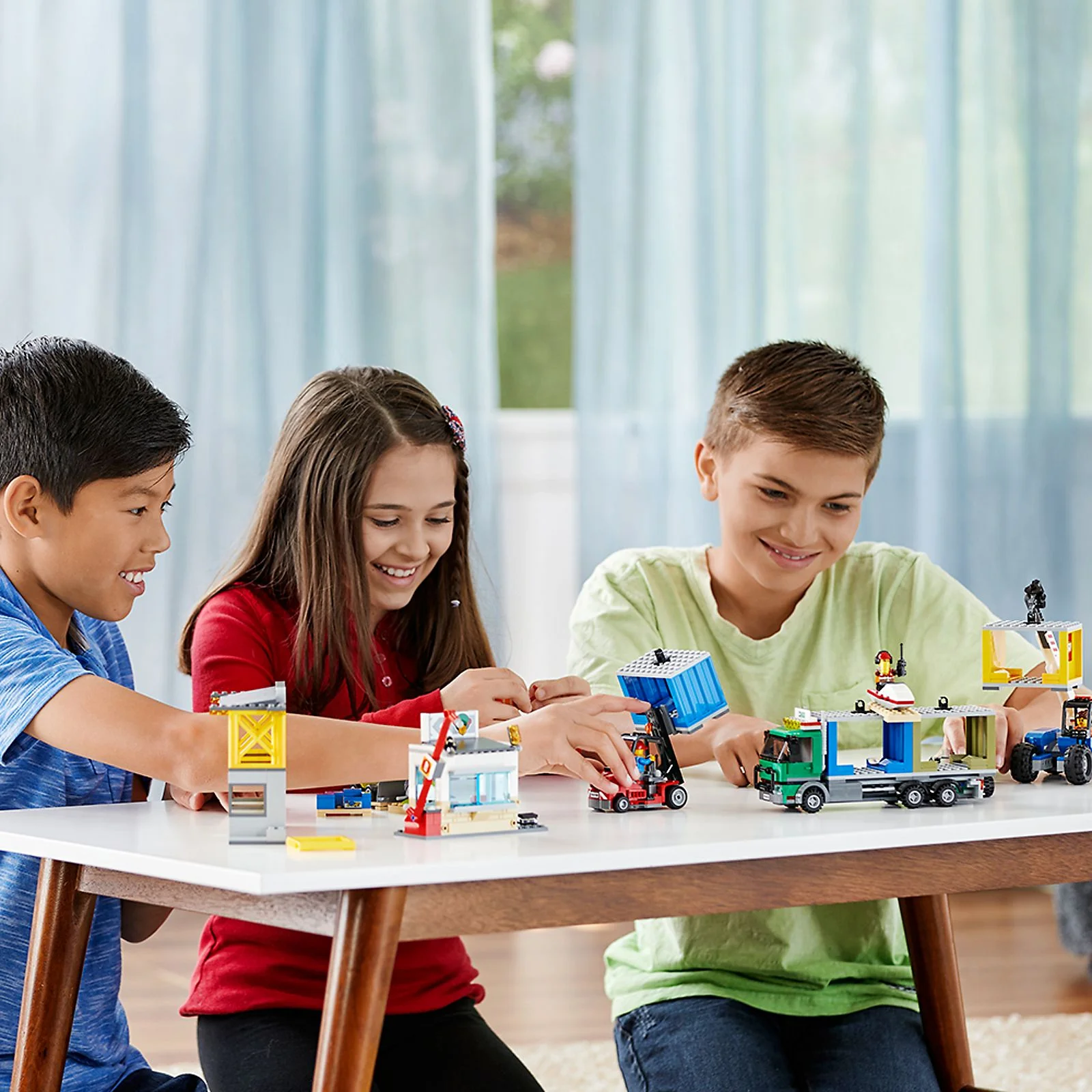 LEGO® 60169 Terminal towarowy - zdjęcie 3