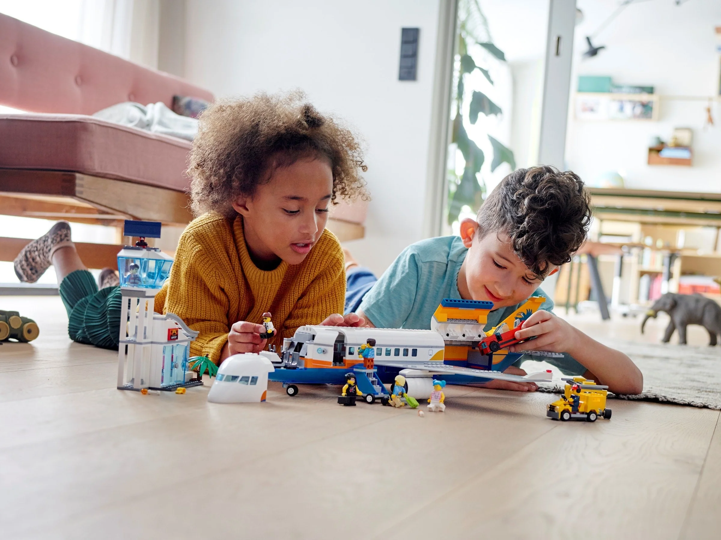 LEGO® 60262 Samolot pasażerski - zdjęcie 10