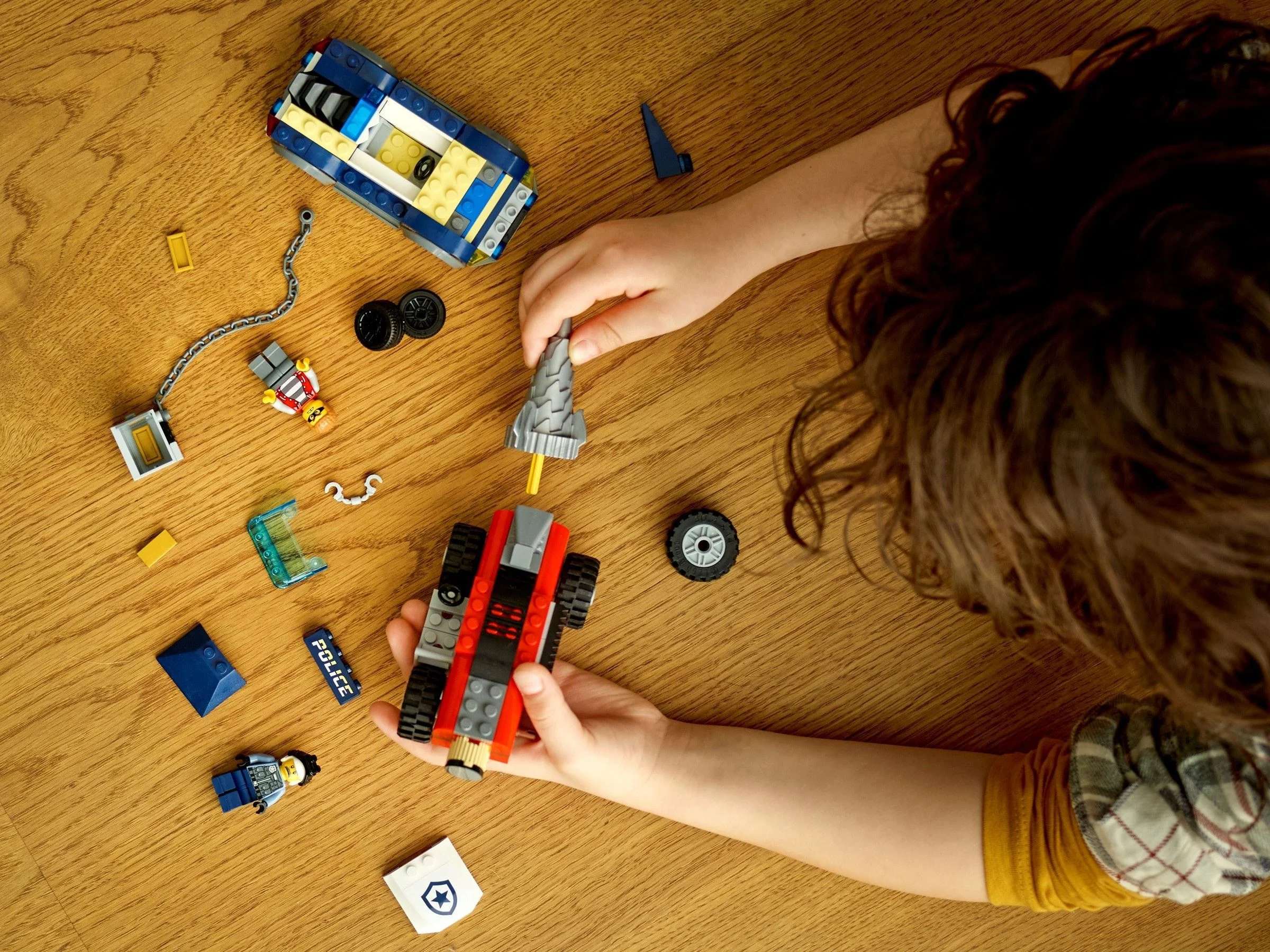 LEGO® 60273 Lego City Policyjny pościg za wiertnicą Policja i złodziej Nowe - zdjęcie 6