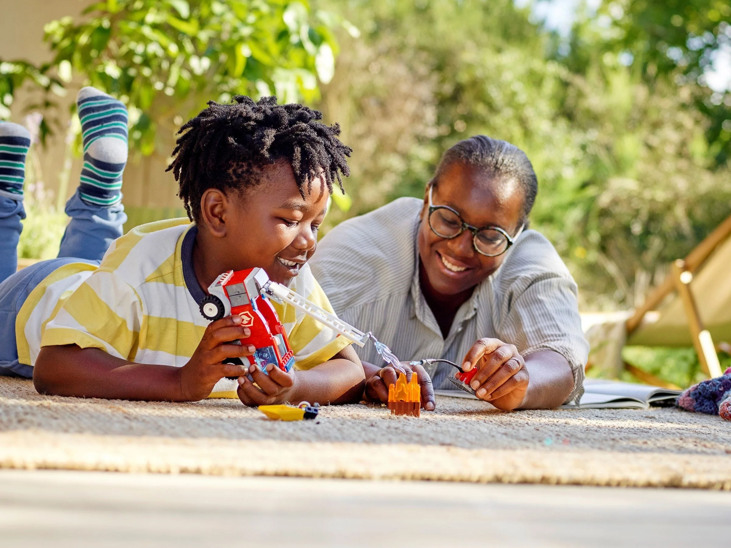 LEGO® 60280 Wóz strażacki z drabiną - zdjęcie 3