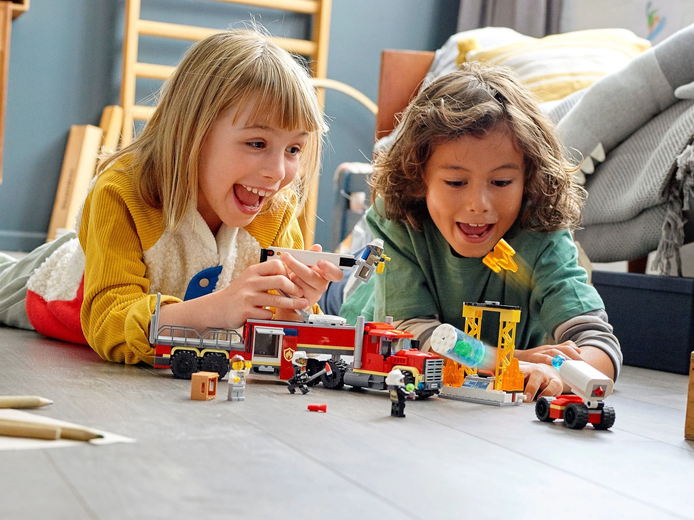 LEGO® 60282 Strażacka jednostka dowodzenia - zdjęcie 7