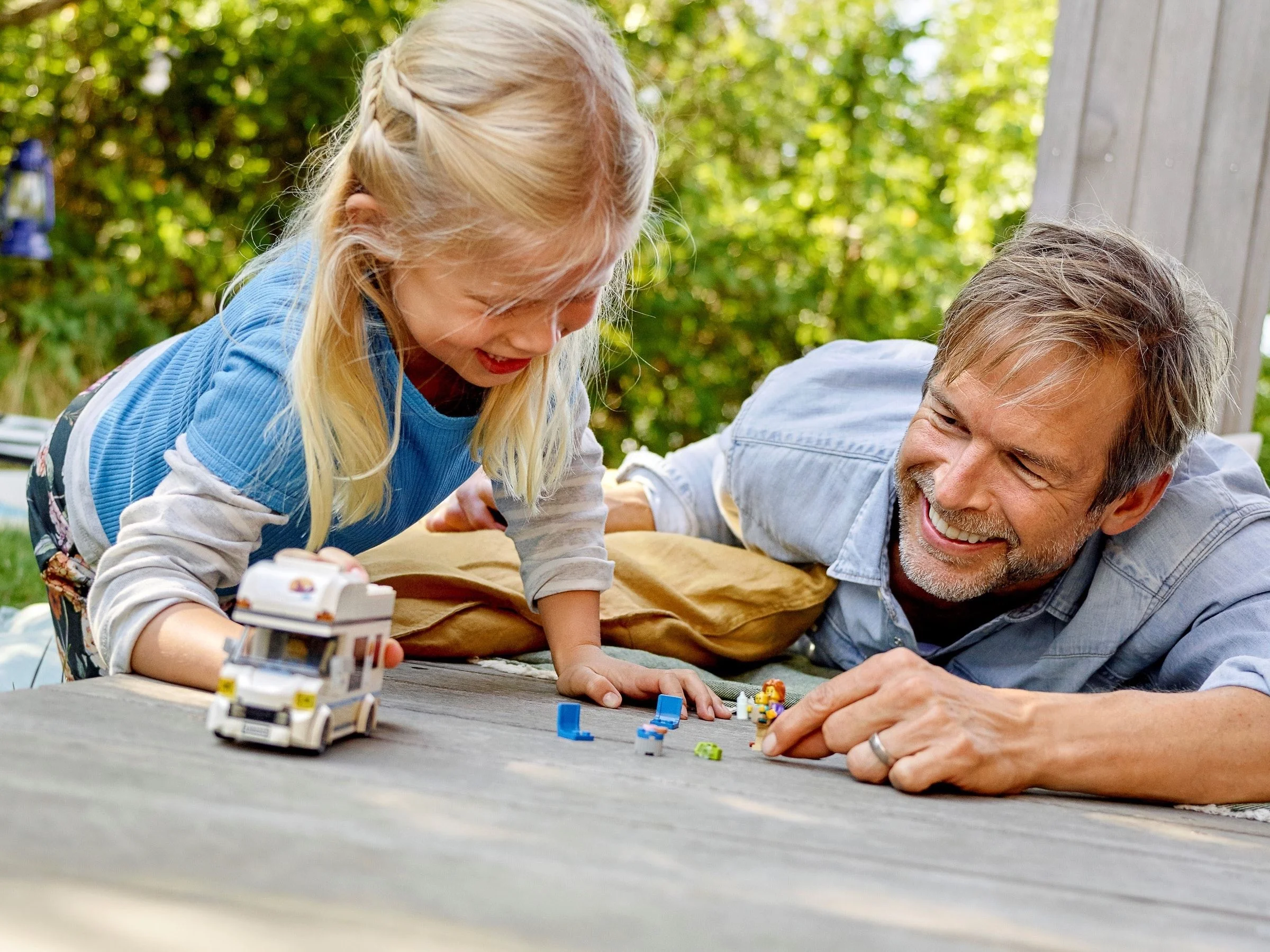 LEGO® 60283 Wakacyjny kamper - zdjęcie 4