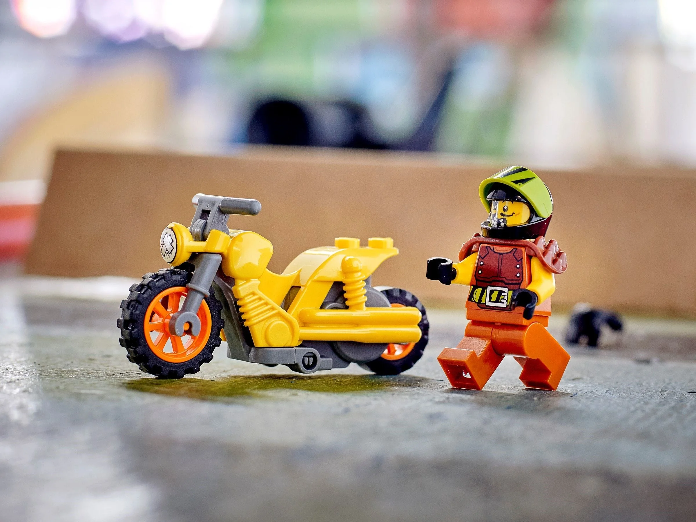 LEGO® 60297 Demolka na motocyklu kaskaderskim - zdjęcie 4