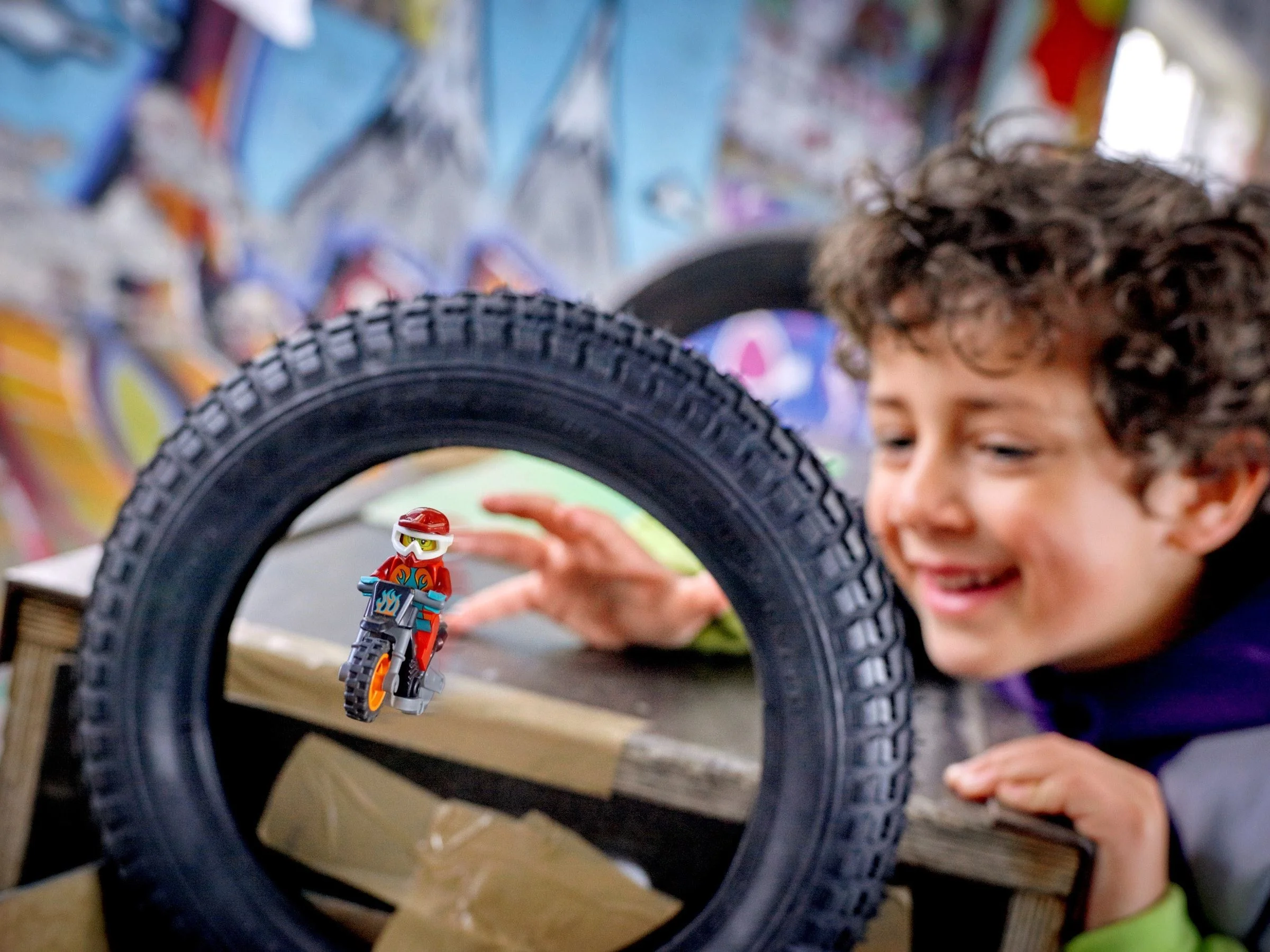 LEGO® 60311 LEGO City Ognisty motocykl kaskaderski - zdjęcie 11