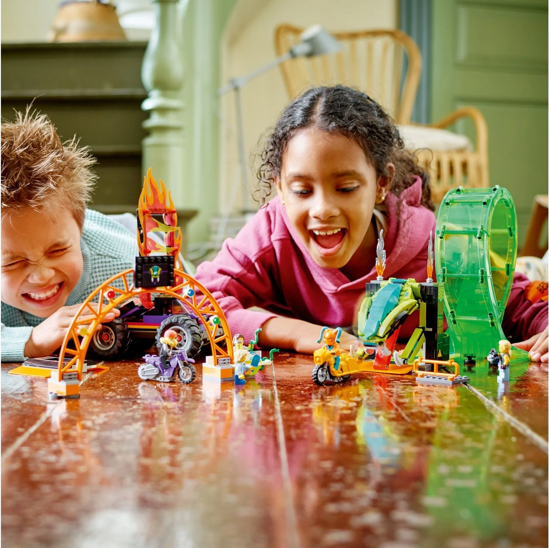 LEGO® 60339 Kaskaderska arena z dwoma pętlami - zdjęcie 6