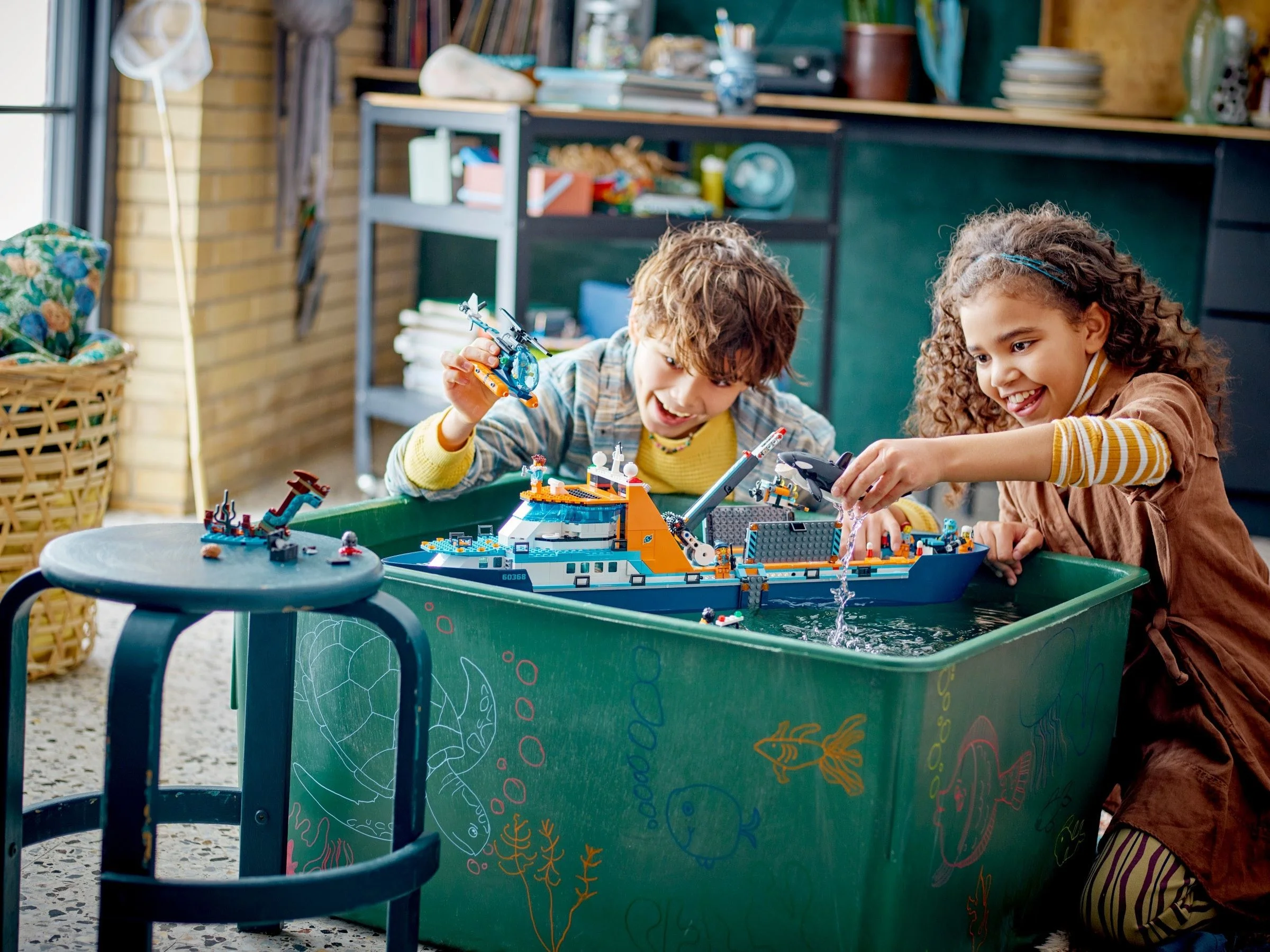 LEGO® 60368 Łódź badacza Arktyki - zdjęcie 6