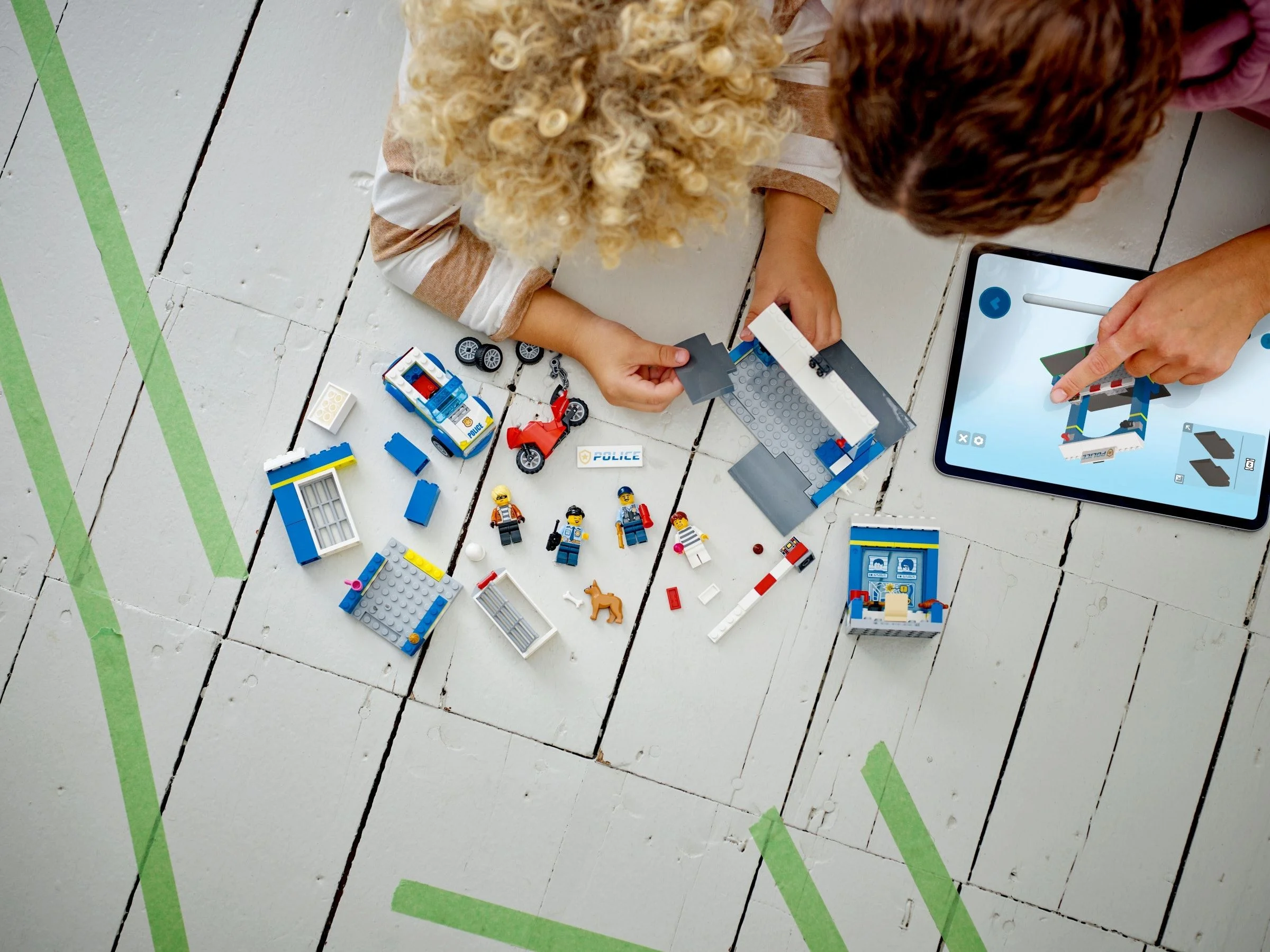 LEGO® 60370 Posterunek policji – pościg - zdjęcie 9