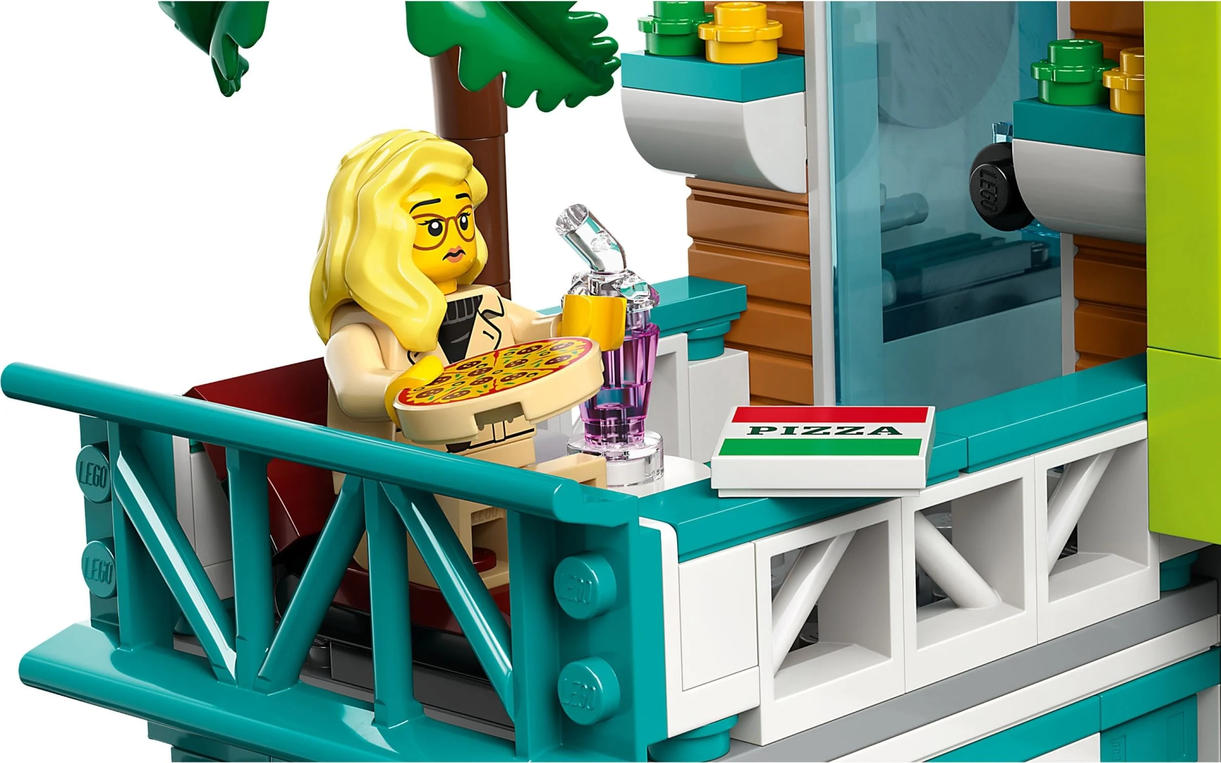 LEGO® 60380 Centrum Miasta - zdjęcie 3