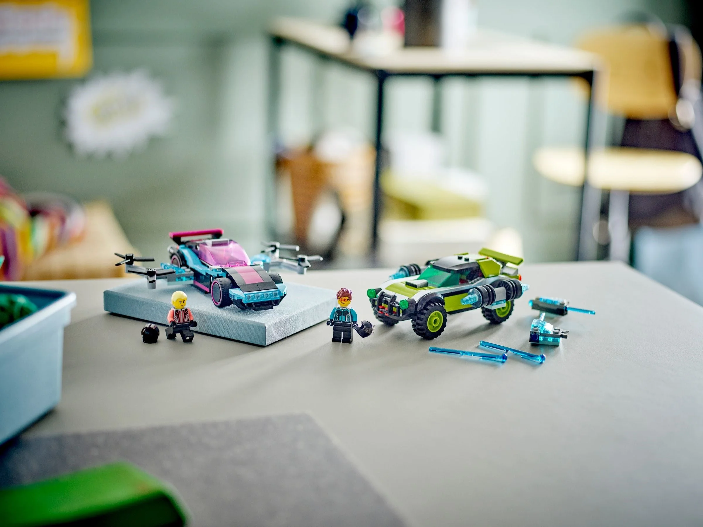 LEGO® 60396 LEGO City Podrasowane samochody wyścigowe - zdjęcie 8