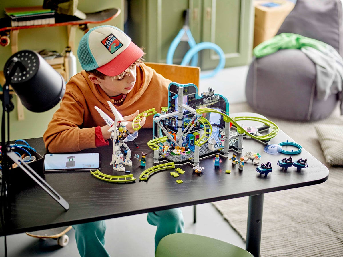 LEGO® 60421 Park Świat Robotów z Rollercoasterem - zdjęcie 12