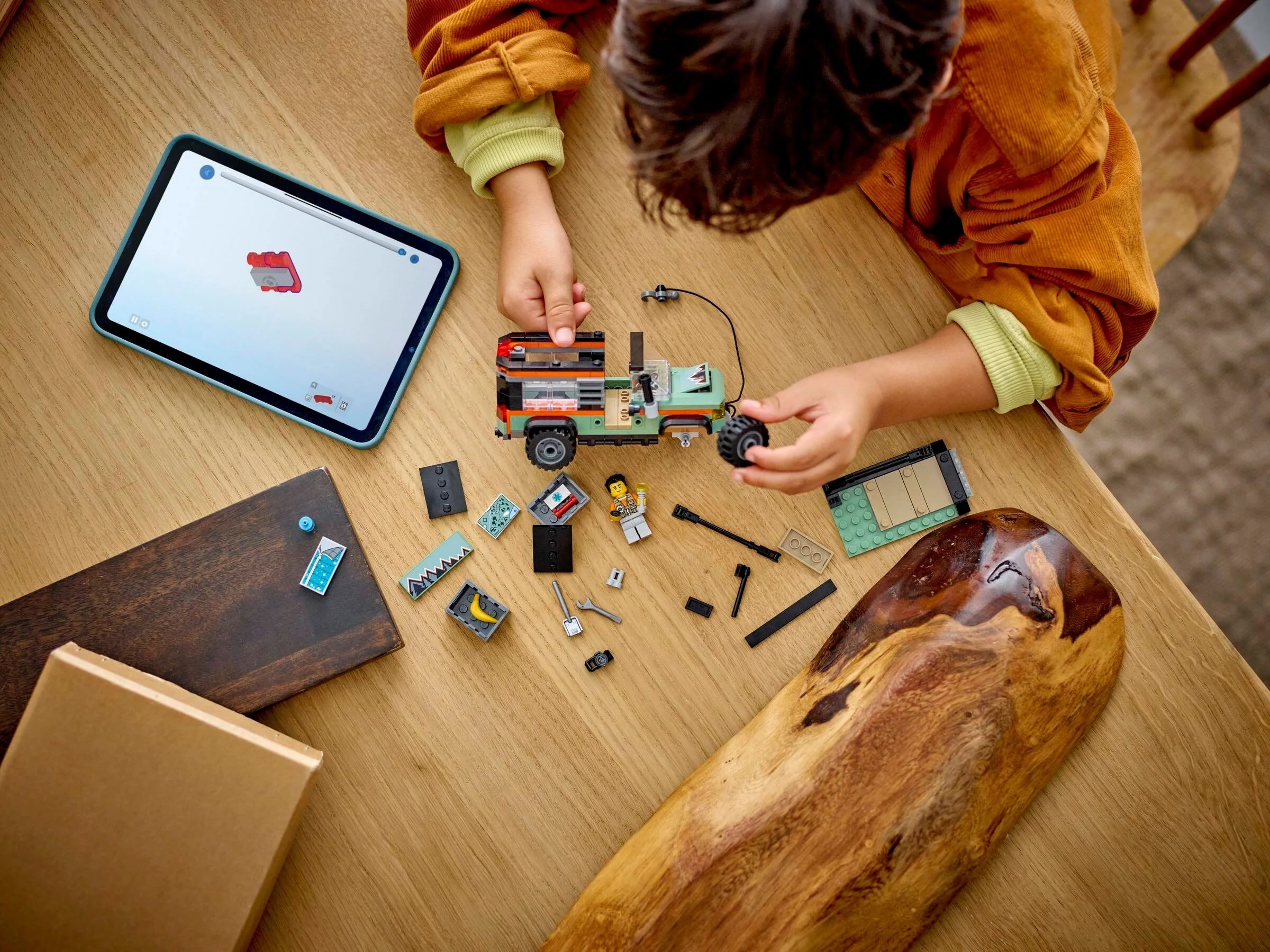 LEGO® 60447 Górska ciężarówka terenowa 4x4 - zdjęcie 5