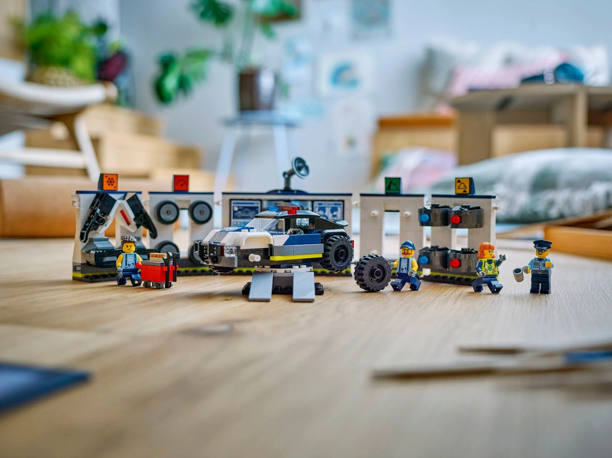 LEGO® 60457 Policyjny warsztat tuningowy - zdjęcie 7