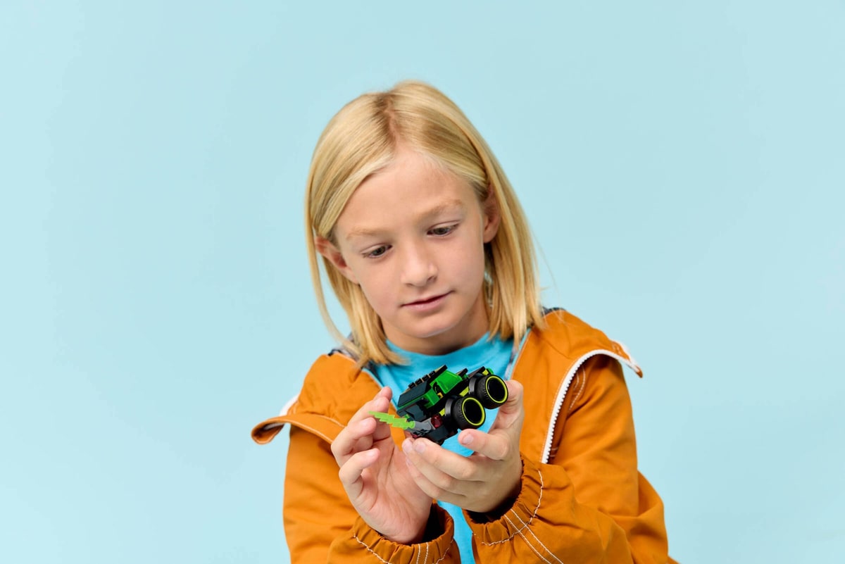 LEGO® 60484 Pojazdy - Gamingowa wyścigówka - zdjęcie 14