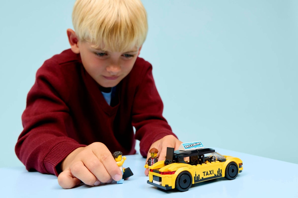 LEGO® 60487 Żółta taksówka - zdjęcie 10