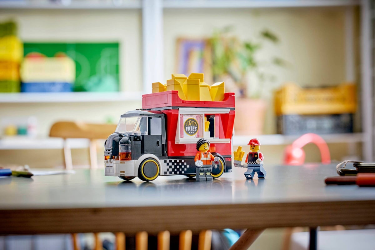 LEGO® 60488 Food truck z frytkami - zdjęcie 12